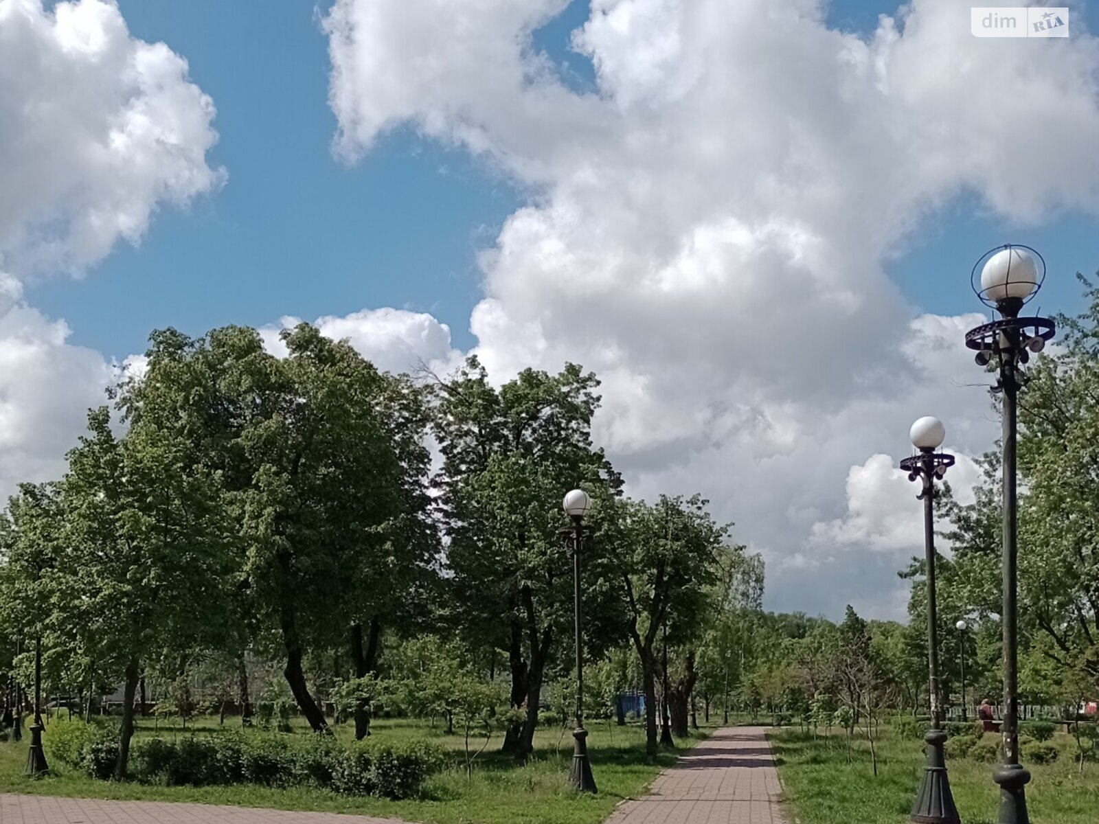 трикімнатна квартира в Києві, район Мінський Масив, на просп. Литовський 8А в довготривалу оренду помісячно фото 1 трикімнатна квартира в Києві, район Мінський Масив, на просп. Литовський 8А в довготривалу оренду помісячно фото 1
