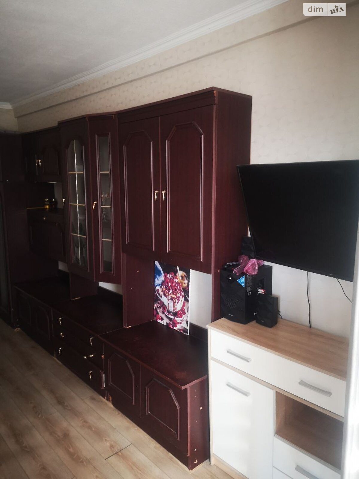 однокімнатна квартира в Києві, район Мінський Масив, на просп. Литовський 8А в довготривалу оренду помісячно фото 1 однокімнатна квартира в Києві, район Мінський Масив, на просп. Литовський 8А в довготривалу оренду помісячно фото 1