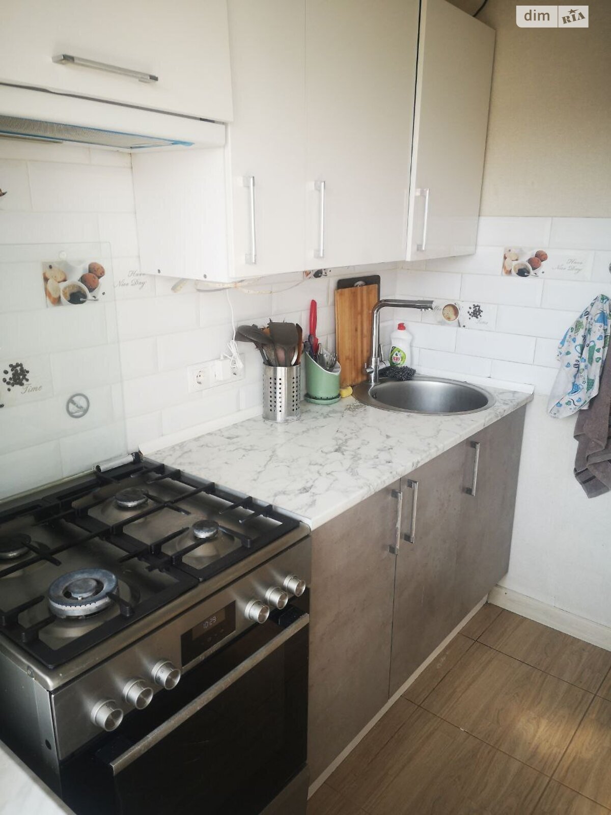 однокімнатна квартира в Києві, район Мінський Масив, на просп. Литовський 8А в довготривалу оренду помісячно фото 1 однокімнатна квартира в Києві, район Мінський Масив, на просп. Литовський 8А в довготривалу оренду помісячно фото 1