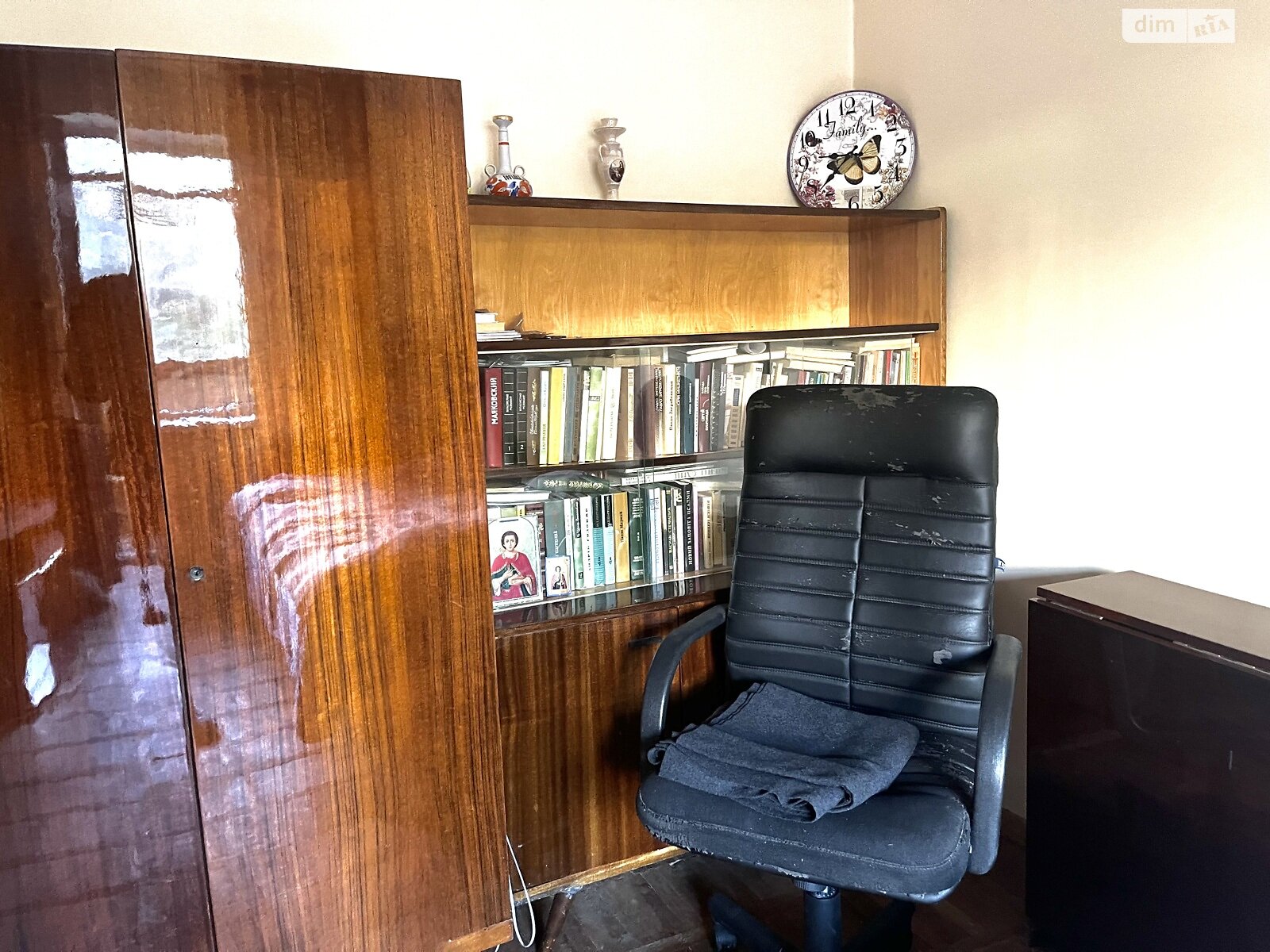 однокімнатна квартира в Києві, район Мінський Масив, на просп. Маршала Рокоссовського 3 в довготривалу оренду помісячно фото 1 однокімнатна квартира в Києві, район Мінський Масив, на просп. Маршала Рокоссовського 3 в довготривалу оренду помісячно фото 1