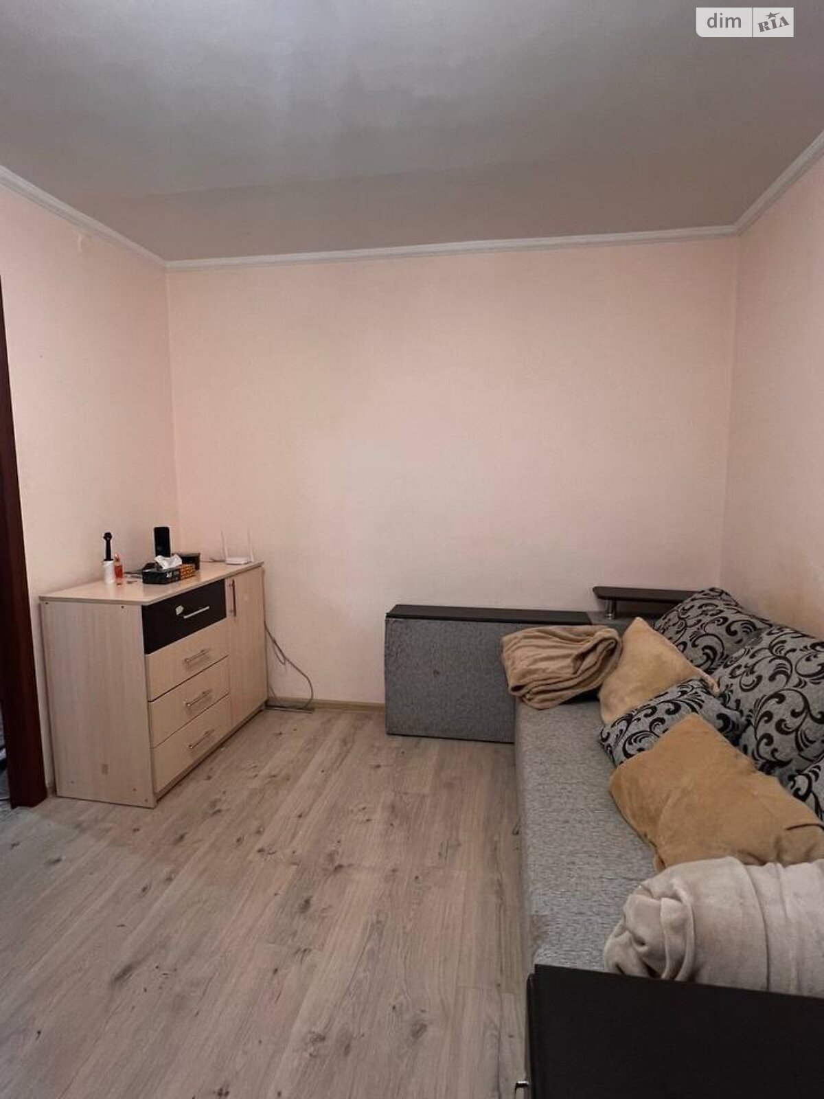 однокімнатна квартира в Києві, район Мінський Масив, на просп. Маршала Рокоссовського 3 в довготривалу оренду помісячно фото 1 однокімнатна квартира в Києві, район Мінський Масив, на просп. Маршала Рокоссовського 3 в довготривалу оренду помісячно фото 1