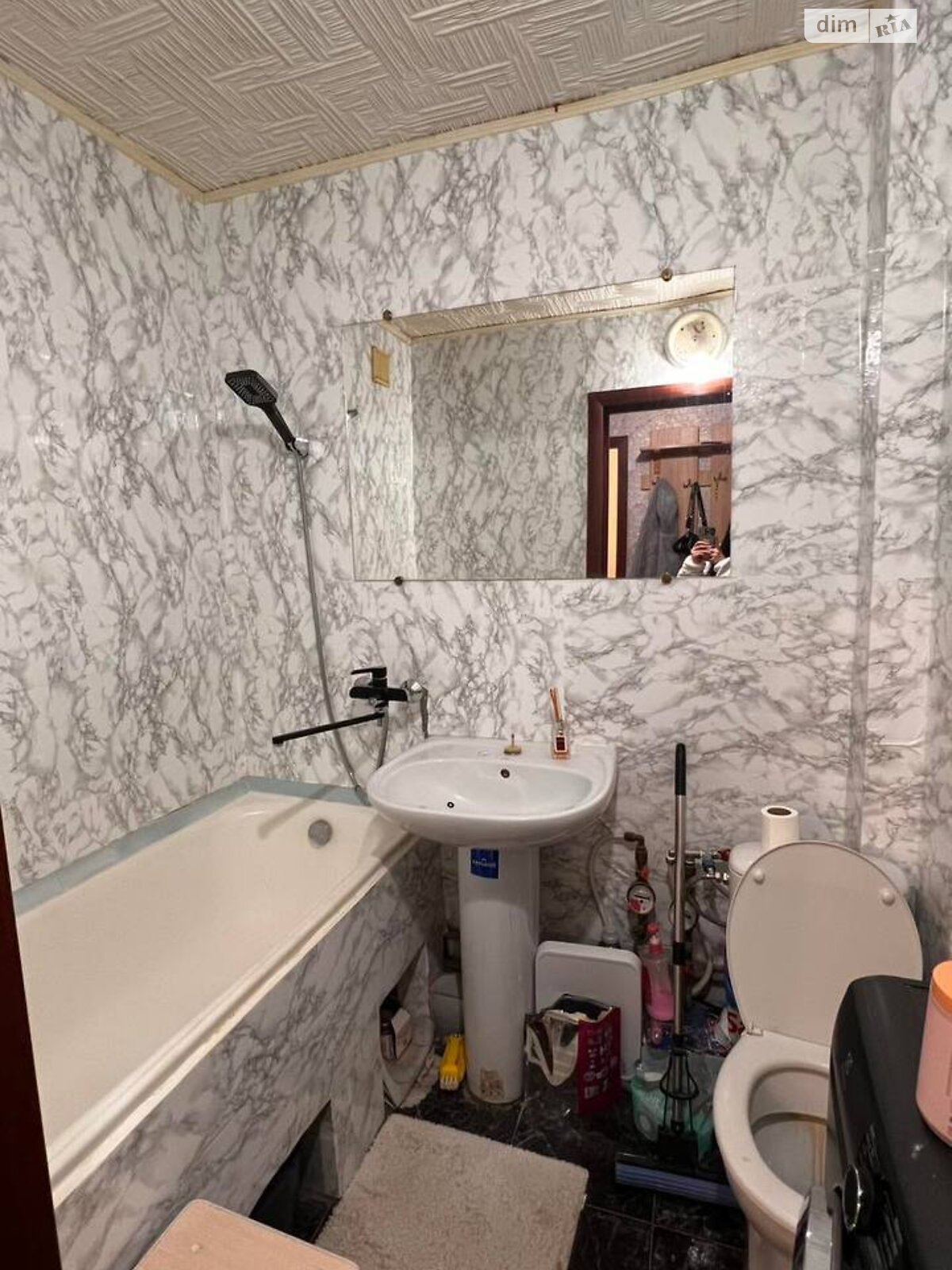 однокімнатна квартира в Києві, район Мінський Масив, на просп. Маршала Рокоссовського 3 в довготривалу оренду помісячно фото 1 однокімнатна квартира в Києві, район Мінський Масив, на просп. Маршала Рокоссовського 3 в довготривалу оренду помісячно фото 1