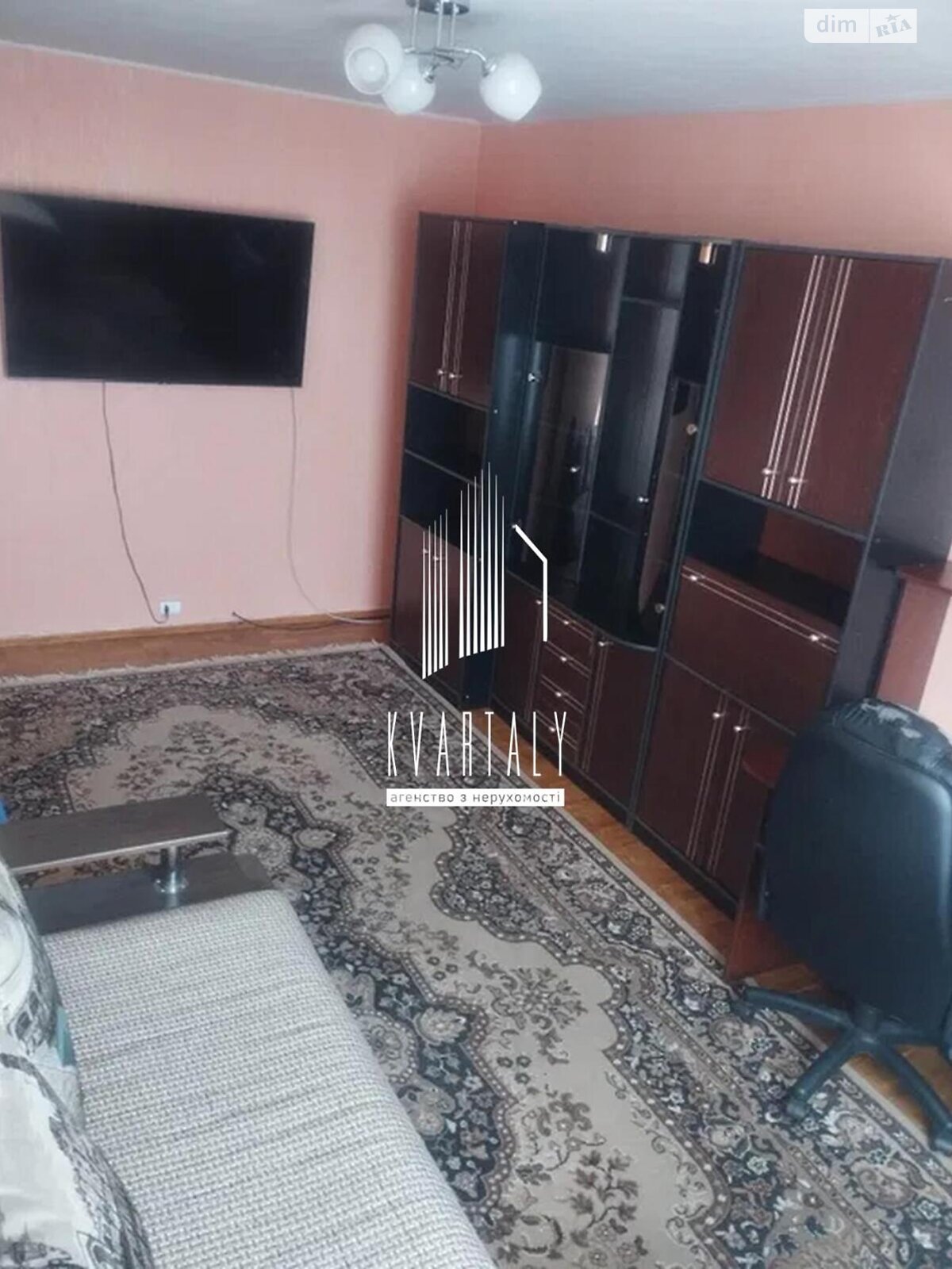 двокімнатна квартира в Києві, район Мінський Масив, на вул. Петра Калнишевського 5 в довготривалу оренду помісячно фото 1 двокімнатна квартира в Києві, район Мінський Масив, на вул. Петра Калнишевського 5 в довготривалу оренду помісячно фото 1