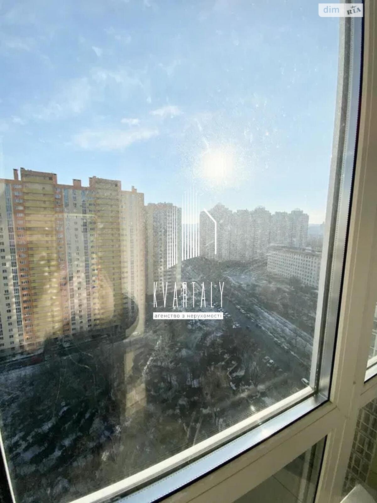 однокомнатная квартира в Киеве, район Минский Массив, на ул. Петра Калнышевского 14 в аренду на долгий срок помесячно фото 1 однокомнатная квартира в Киеве, район Минский Массив, на ул. Петра Калнышевского 14 в аренду на долгий срок помесячно фото 1