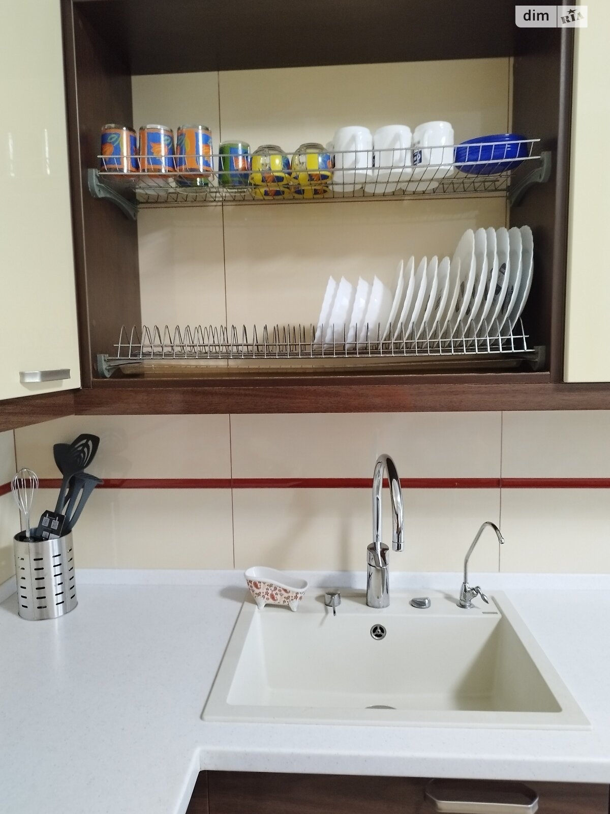 однокімнатна квартира в Києві, район Мінський Масив, на вул. Петра Калнишевського 7 в довготривалу оренду помісячно фото 1 однокімнатна квартира в Києві, район Мінський Масив, на вул. Петра Калнишевського 7 в довготривалу оренду помісячно фото 1