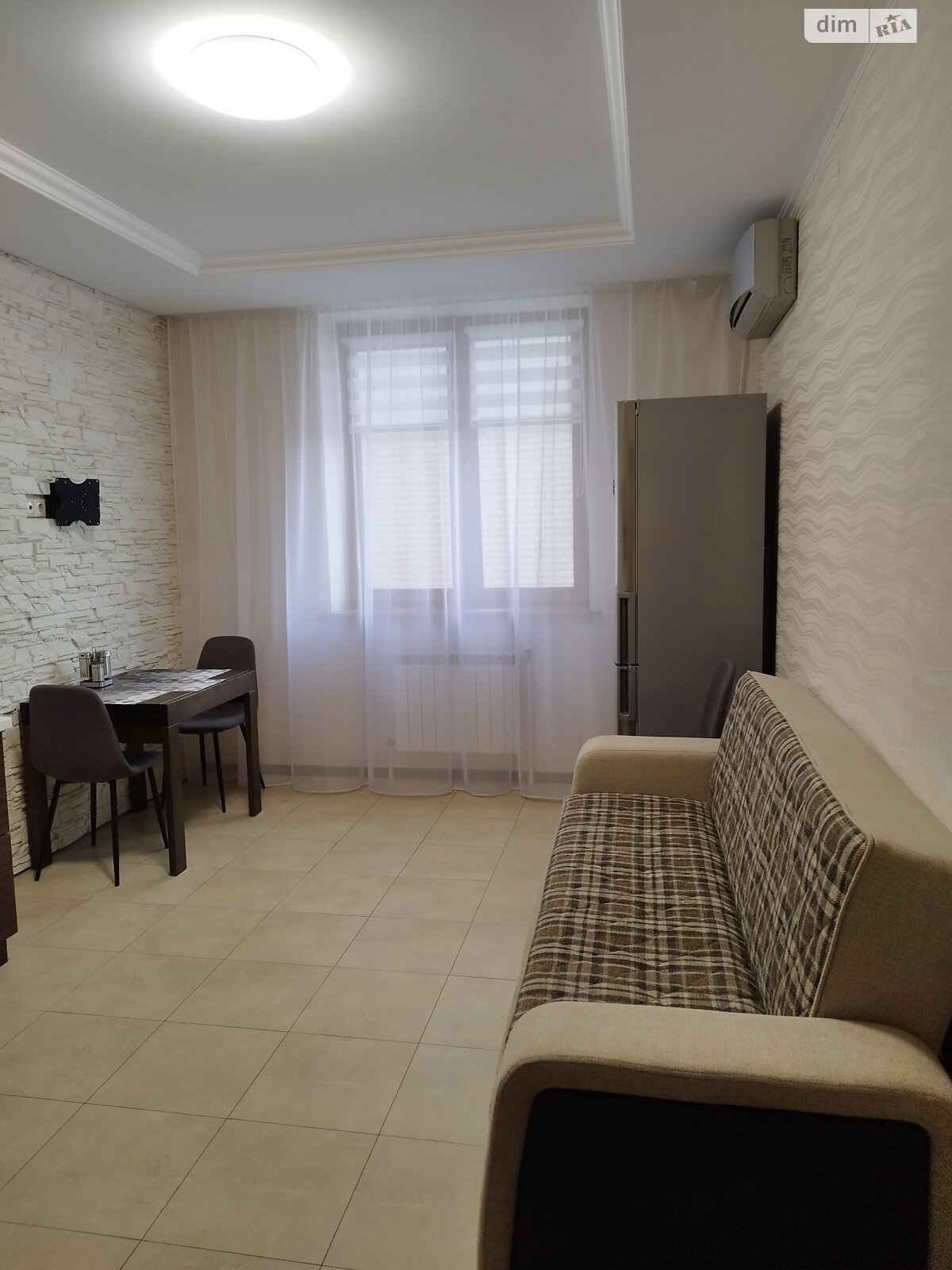 однокімнатна квартира в Києві, район Мінський Масив, на вул. Петра Калнишевського 7 в довготривалу оренду помісячно фото 1 однокімнатна квартира в Києві, район Мінський Масив, на вул. Петра Калнишевського 7 в довготривалу оренду помісячно фото 1