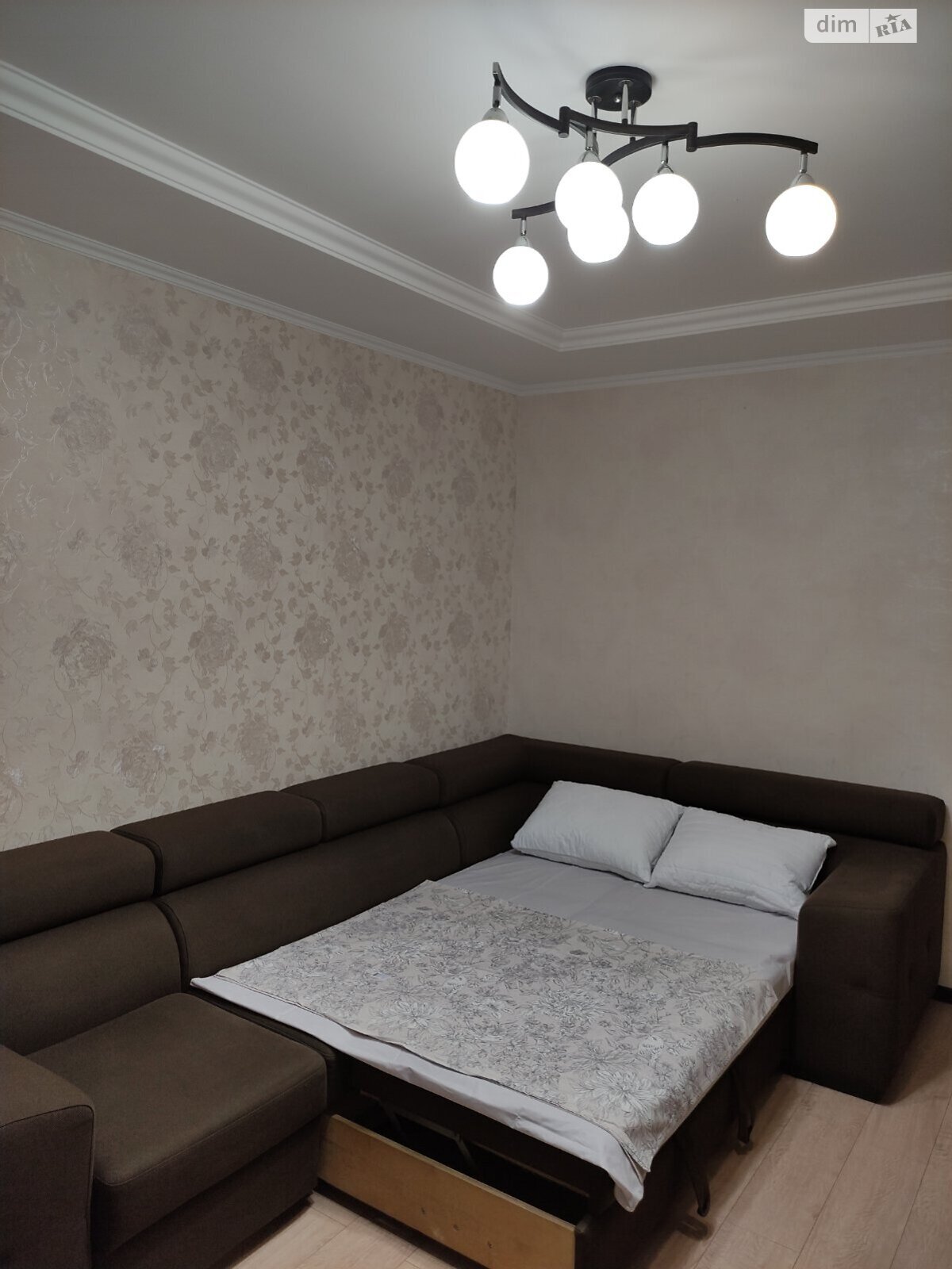 однокімнатна квартира в Києві, район Мінський Масив, на вул. Петра Калнишевського 7 в довготривалу оренду помісячно фото 1 однокімнатна квартира в Києві, район Мінський Масив, на вул. Петра Калнишевського 7 в довготривалу оренду помісячно фото 1