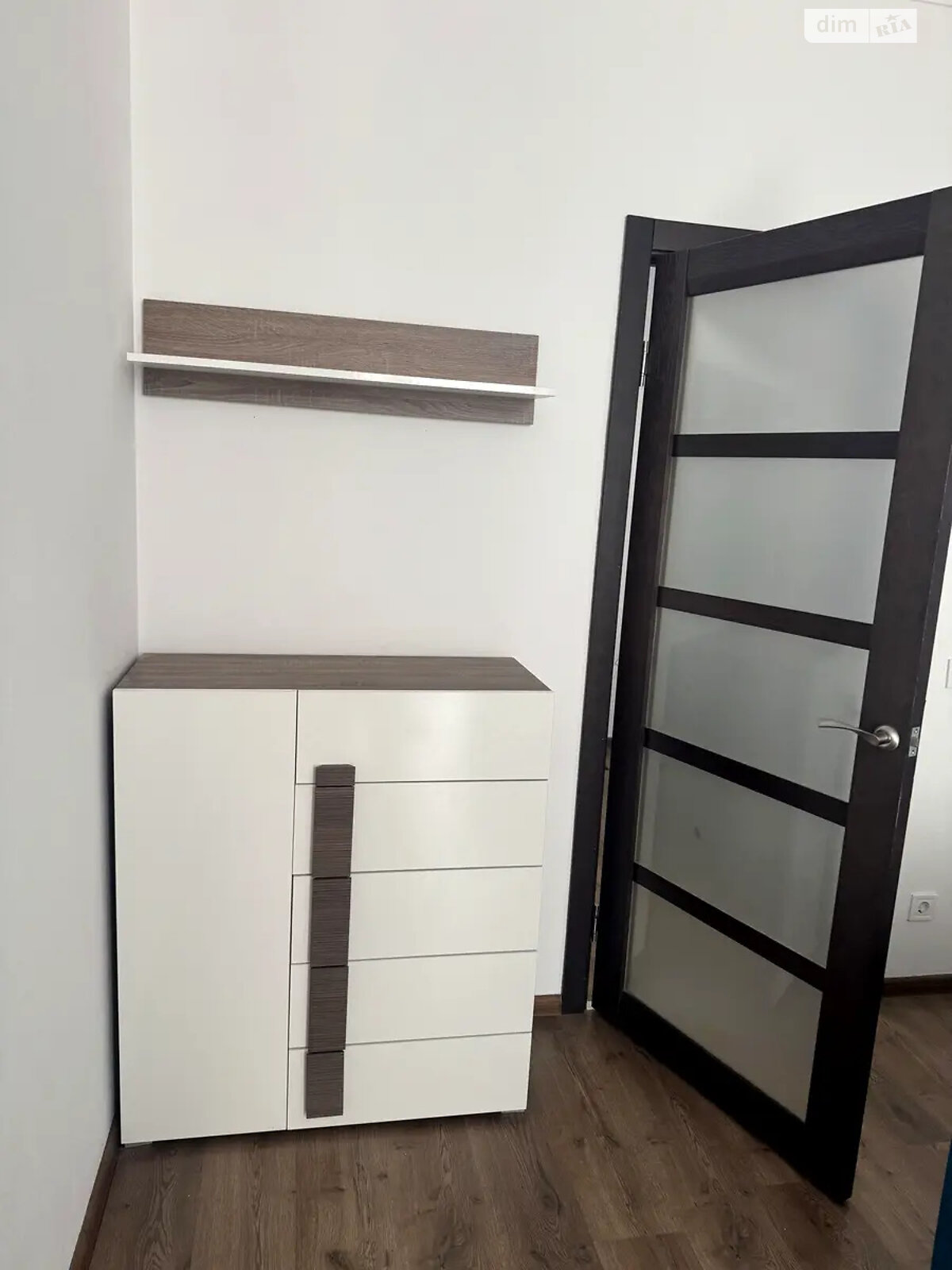 однокомнатная квартира в Киеве, район Минский Массив, на ул. Петра Калнышевского 6 в аренду на долгий срок помесячно фото 1