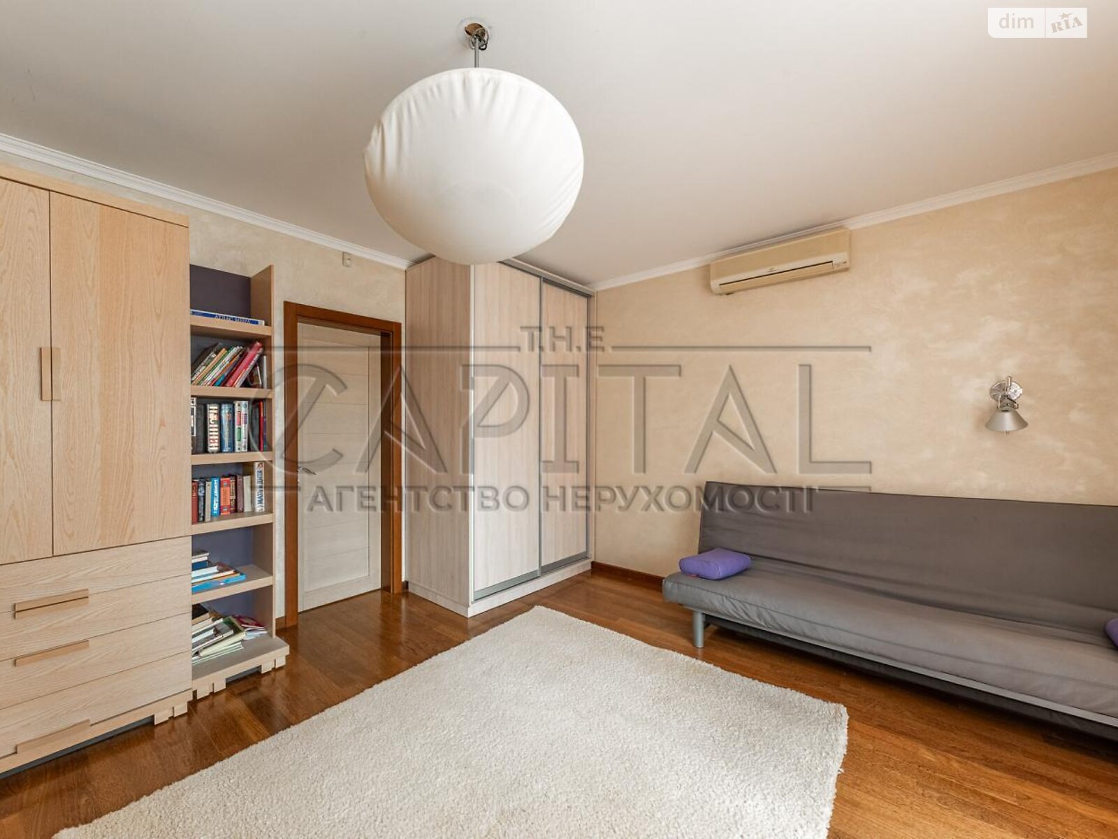 четырехкомнатная квартира в Киеве, район Соломенский, на ул. Мокрая 3 в аренду на долгий срок помесячно фото 1 четырехкомнатная квартира в Киеве, район Соломенский, на ул. Мокрая 3 в аренду на долгий срок помесячно фото 1