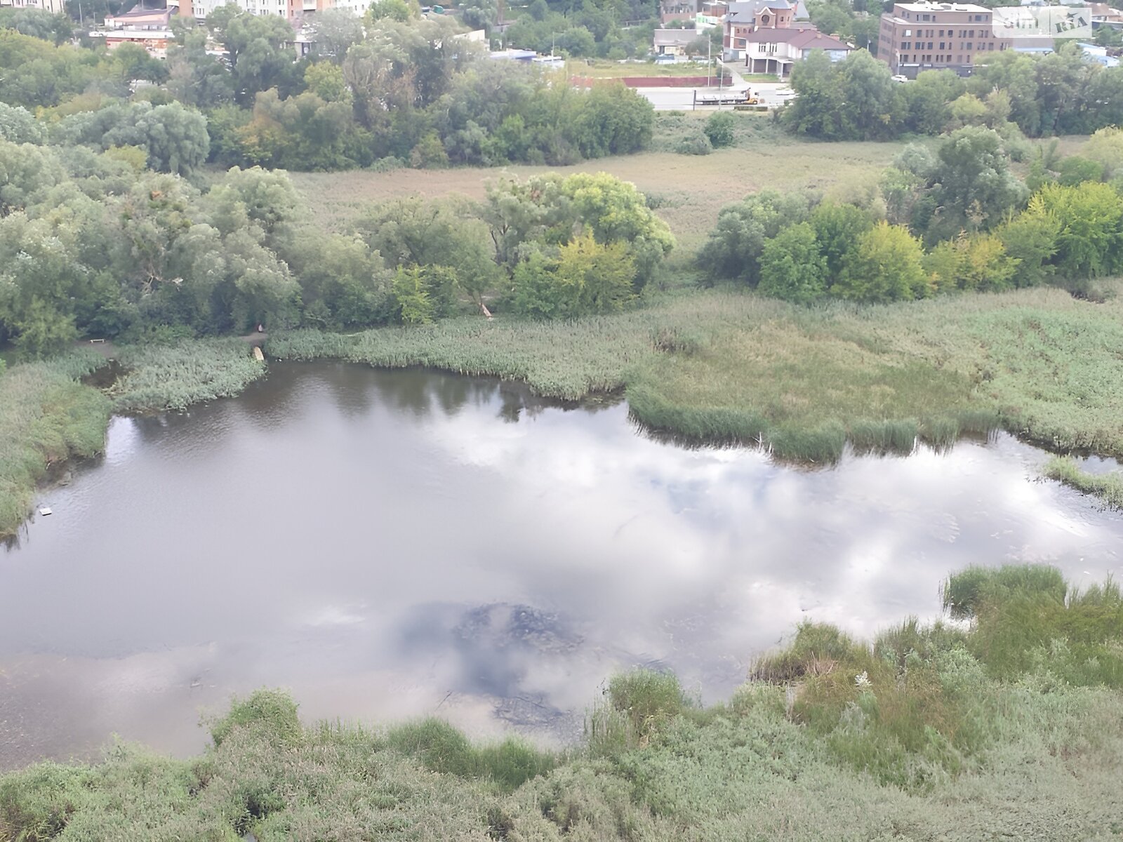 двокімнатна квартира в Києві, район Монтажник, на вул. Володимира Брожка 70 в довготривалу оренду помісячно фото 1