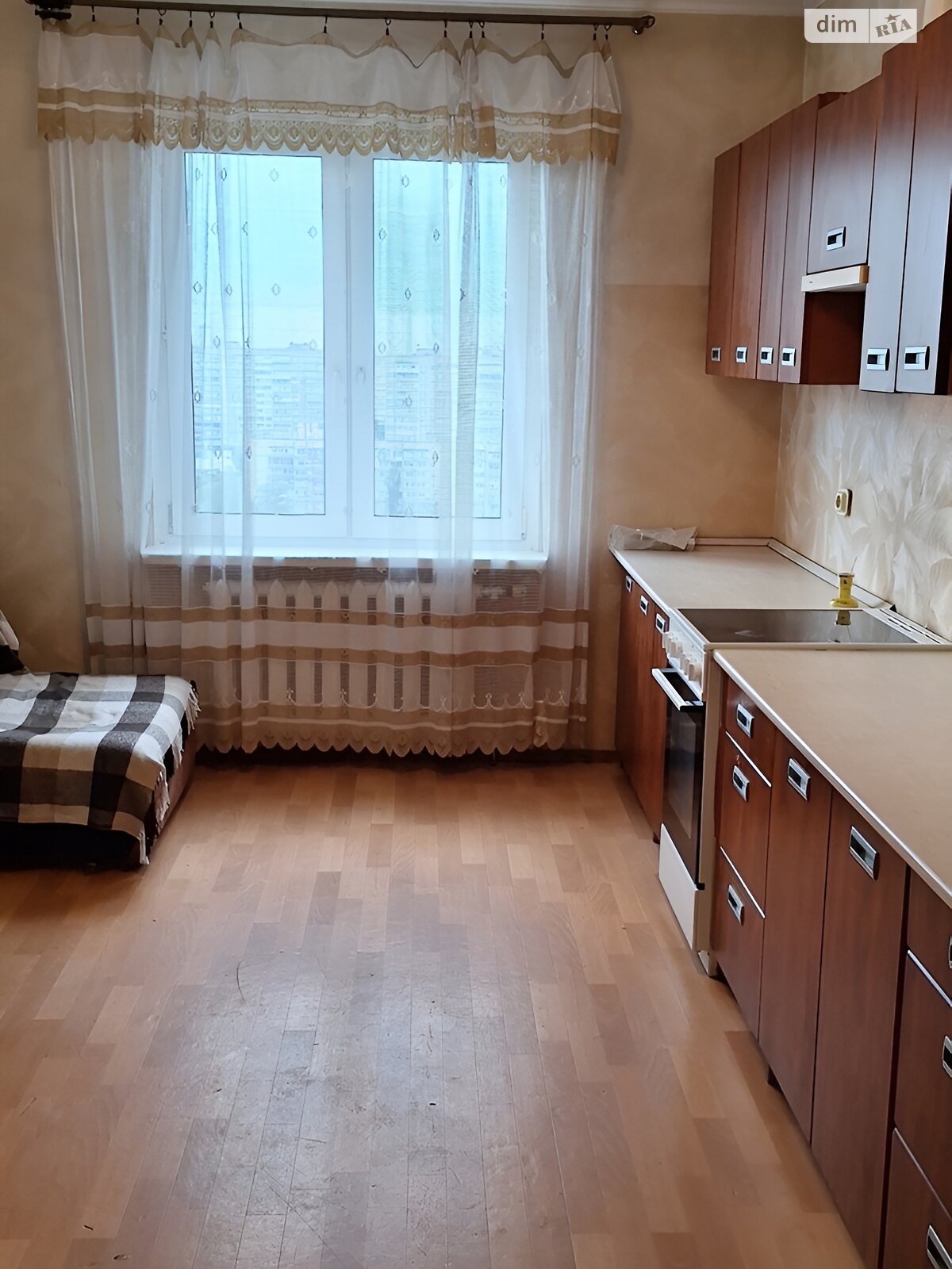 двухкомнатная квартира в Киеве, район Мостицкий Массив, на просп. Европейского Союза 19А в аренду на долгий срок помесячно фото 1 двухкомнатная квартира в Киеве, район Мостицкий Массив, на просп. Европейского Союза 19А в аренду на долгий срок помесячно фото 1