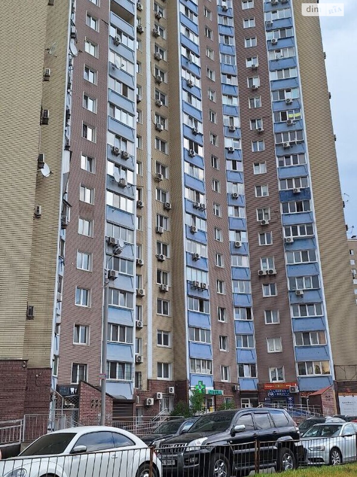 двухкомнатная квартира в Киеве, район Мостицкий Массив, на просп. Европейского Союза 19А в аренду на долгий срок помесячно фото 1 двухкомнатная квартира в Киеве, район Мостицкий Массив, на просп. Европейского Союза 19А в аренду на долгий срок помесячно фото 1