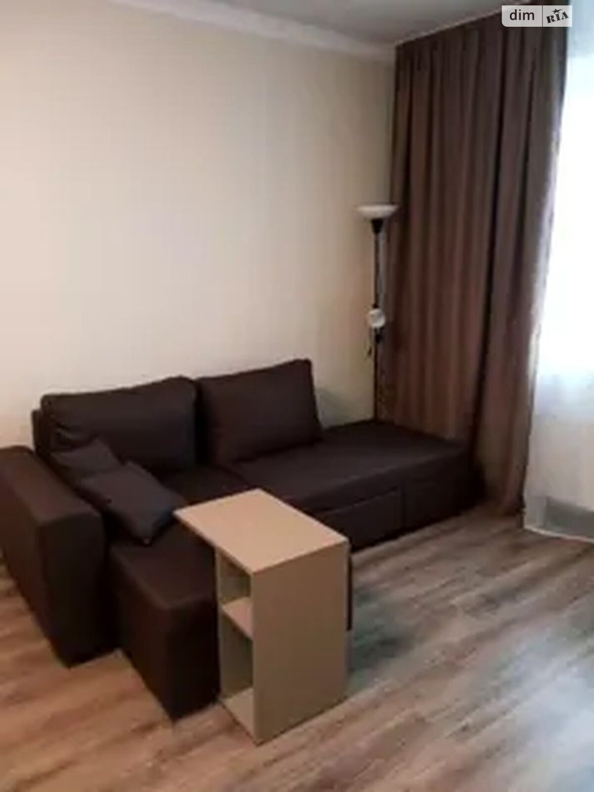 однокімнатна квартира в Києві, район Мостицький Масив, на вул. Новомостицька 15 в довготривалу оренду помісячно фото 1 однокімнатна квартира в Києві, район Мостицький Масив, на вул. Новомостицька 15 в довготривалу оренду помісячно фото 1