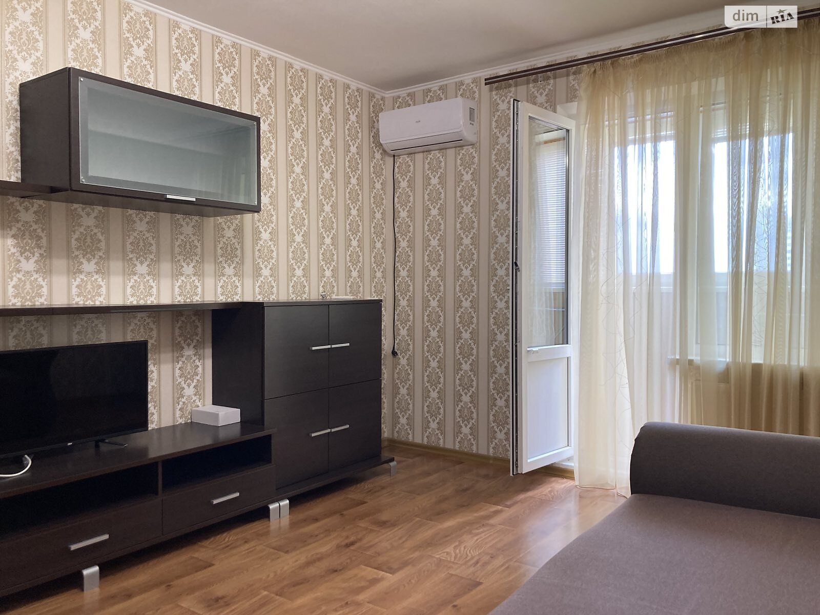 двокімнатна квартира в Києві, район Мостицький Масив, на вул. Сергія Данченка 5 в довготривалу оренду помісячно фото 1 двокімнатна квартира в Києві, район Мостицький Масив, на вул. Сергія Данченка 5 в довготривалу оренду помісячно фото 1