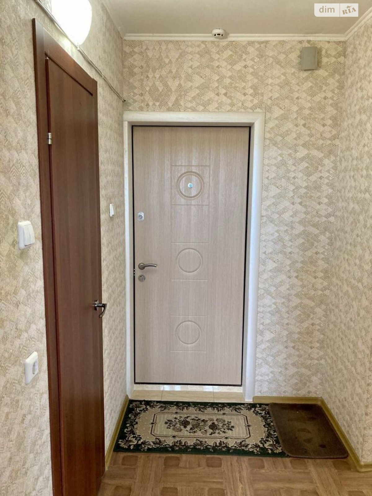 однокомнатная квартира в Киеве, район Мостицкий Массив, на ул. Сергeя Данченко 3 в аренду на долгий срок помесячно фото 1 однокомнатная квартира в Киеве, район Мостицкий Массив, на ул. Сергeя Данченко 3 в аренду на долгий срок помесячно фото 1