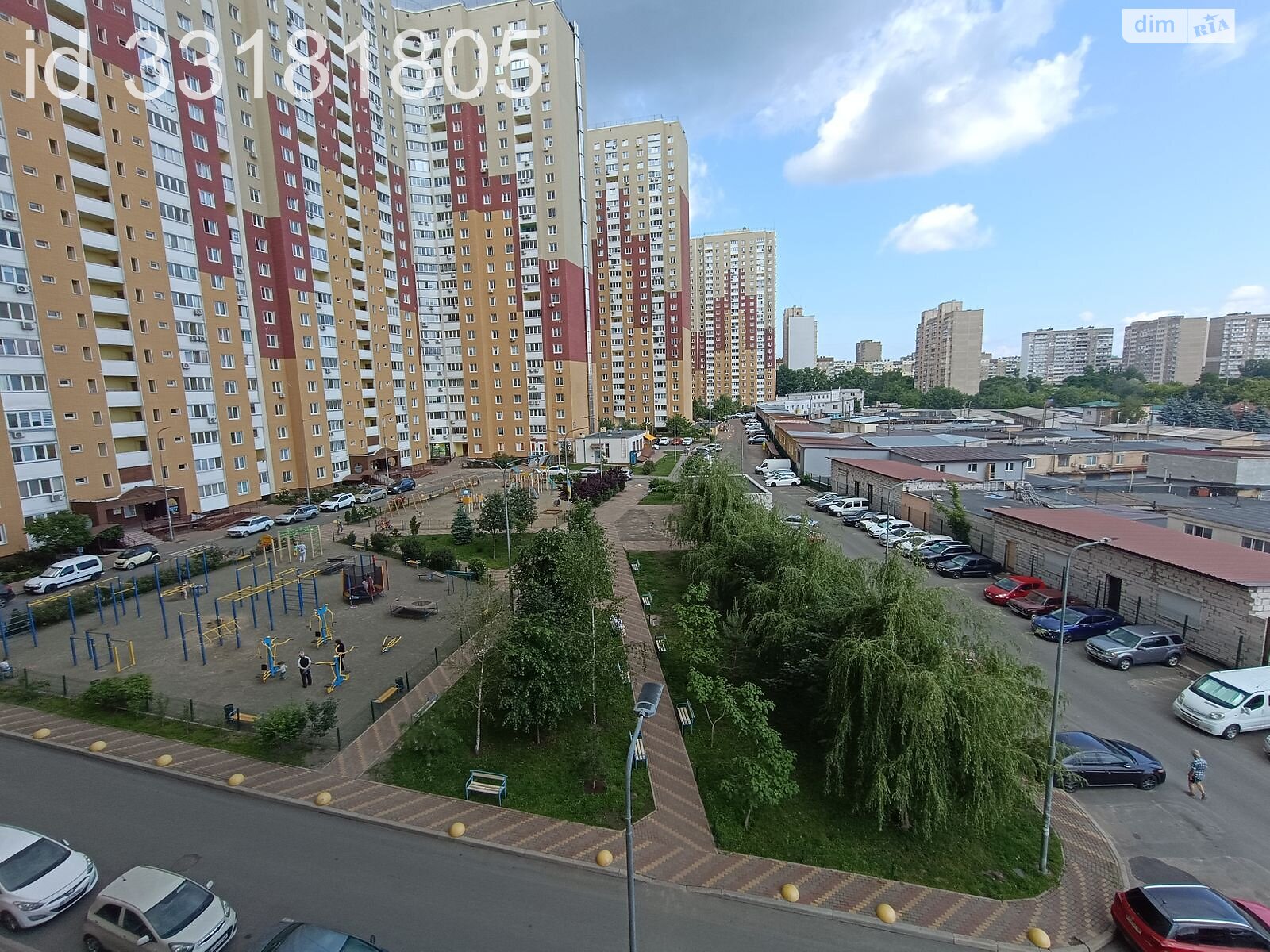 трехкомнатная квартира в Киеве, район Мостицкий Массив, на ул. Сергeя Данченко 3 в аренду на долгий срок помесячно фото 1 трехкомнатная квартира в Киеве, район Мостицкий Массив, на ул. Сергeя Данченко 3 в аренду на долгий срок помесячно фото 1