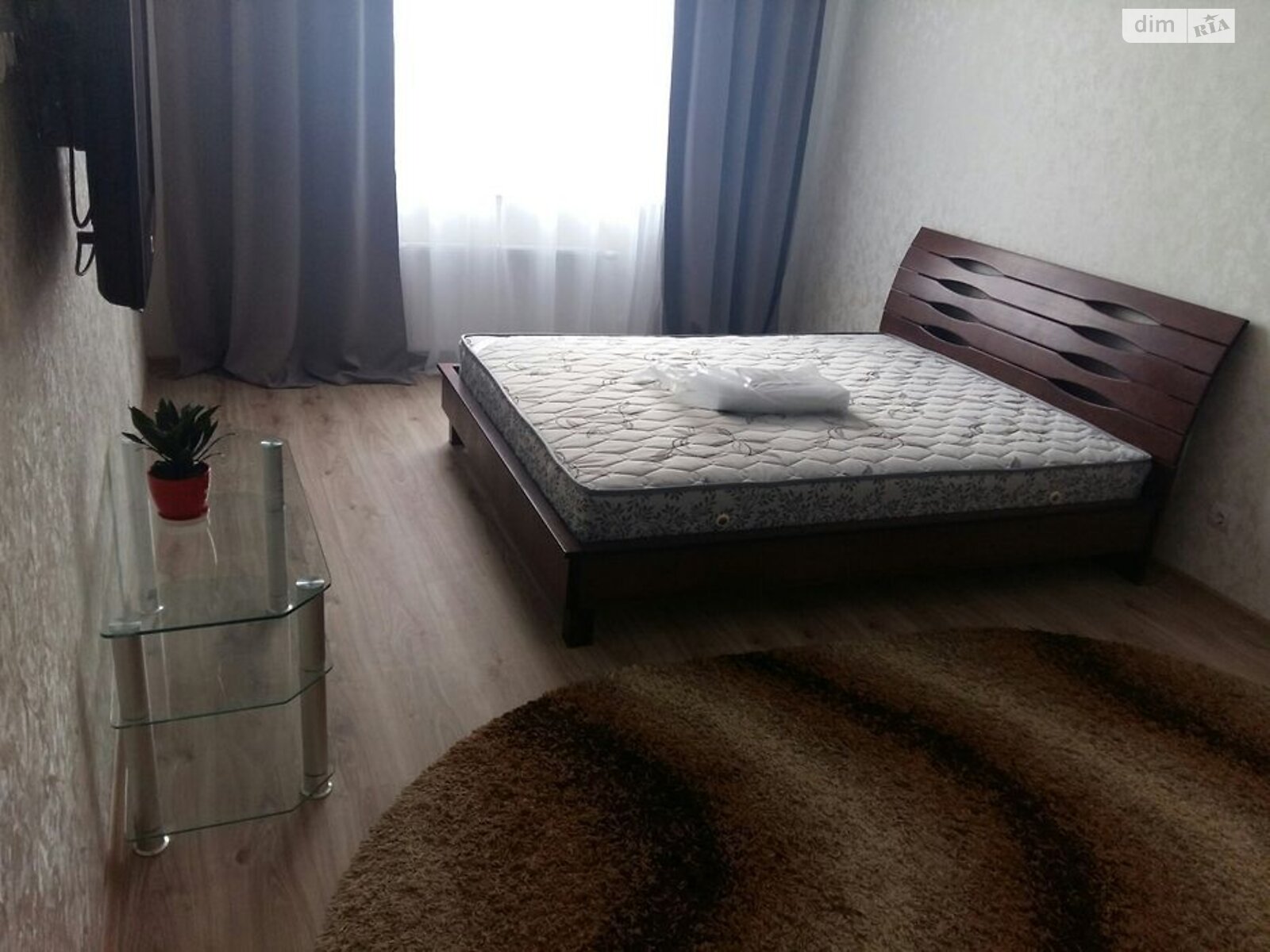 однокімнатна квартира в Києві, район Мостицький Масив, на вул. Сергія Данченка 20 в довготривалу оренду помісячно фото 1 однокімнатна квартира в Києві, район Мостицький Масив, на вул. Сергія Данченка 20 в довготривалу оренду помісячно фото 1