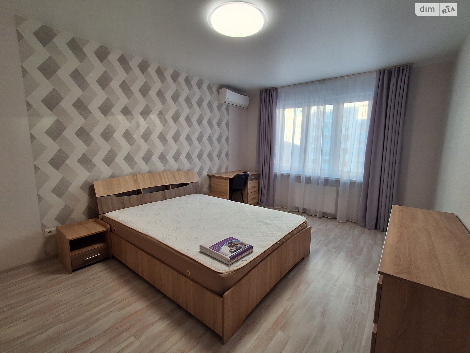 двухкомнатная квартира в Киеве, район Мостицкий Массив, на ул. Сергeя Данченко 28 в аренду на долгий срок помесячно фото 1