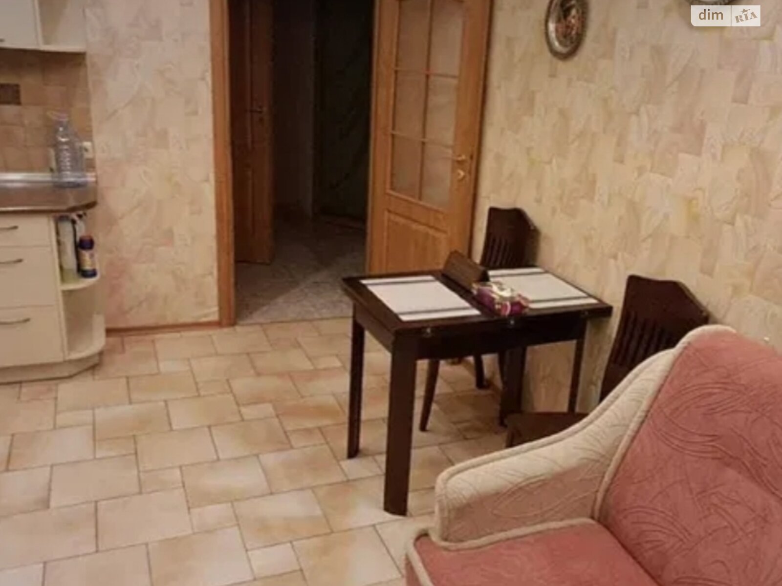 однокімнатна квартира в Києві, на просп. Миколи Бажана 10 в довготривалу оренду помісячно фото 1 однокімнатна квартира в Києві, на просп. Миколи Бажана 10 в довготривалу оренду помісячно фото 1