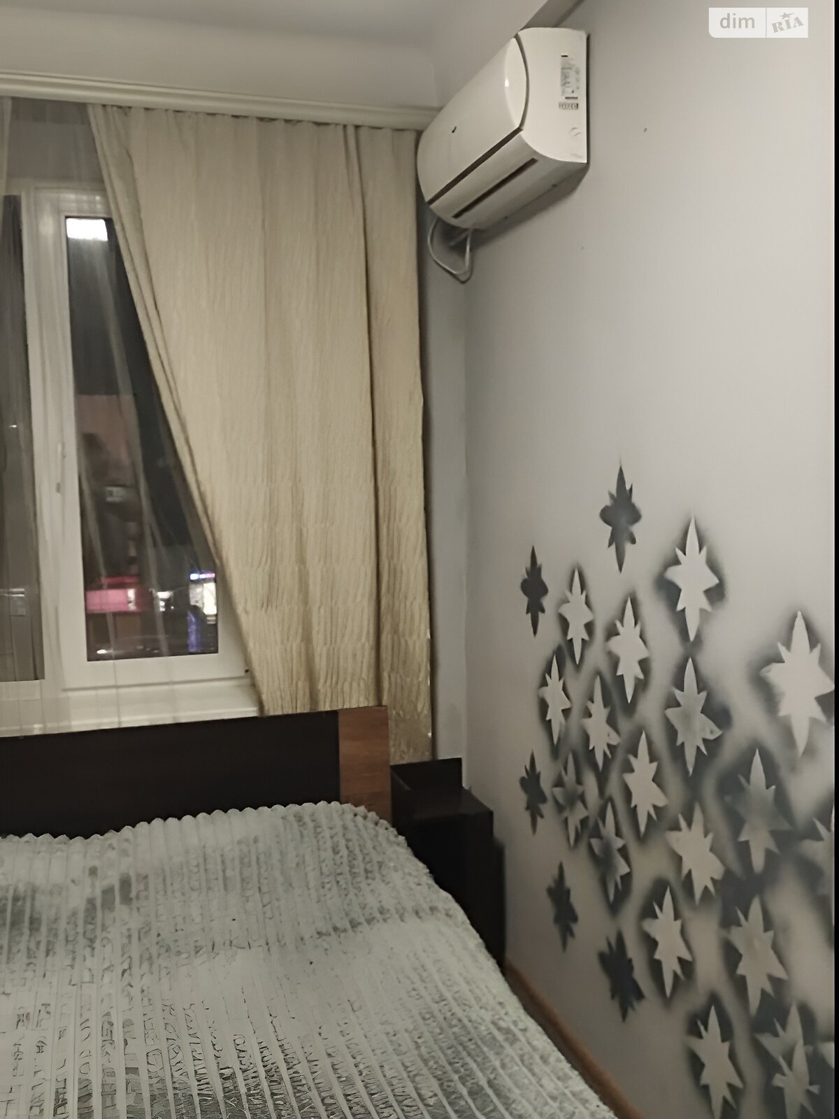 двокімнатна квартира в Києві, на бул. Миколи Міхновського 25 в довготривалу оренду помісячно фото 1 двокімнатна квартира в Києві, на бул. Миколи Міхновського 25 в довготривалу оренду помісячно фото 1