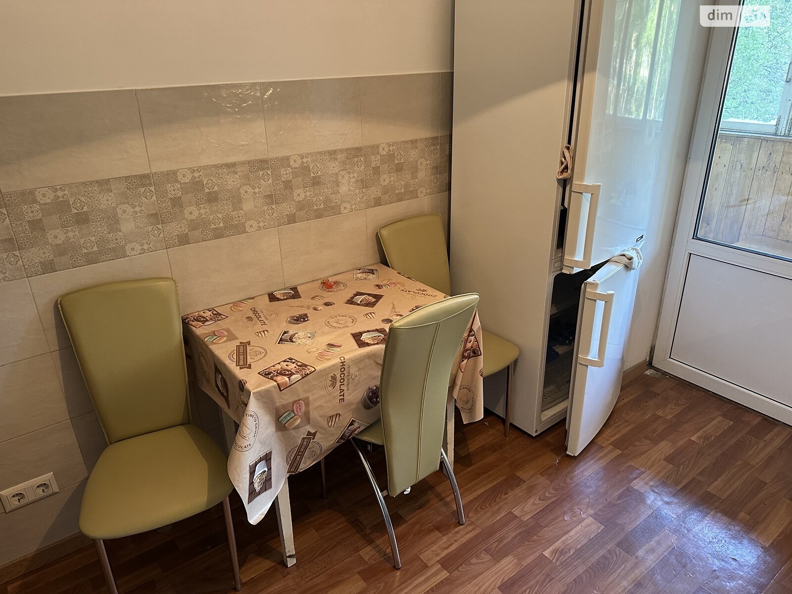 трикімнатна квартира в Києві, район Микільська Борщагівка, на вул. Василя Доманицького 1Д в довготривалу оренду помісячно фото 1 трикімнатна квартира в Києві, район Микільська Борщагівка, на вул. Василя Доманицького 1Д в довготривалу оренду помісячно фото 1