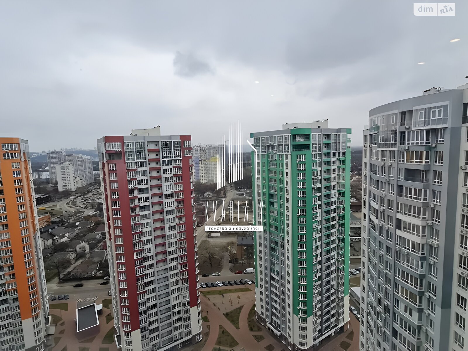 однокомнатная квартира в Киеве, район Никольская Слободка, на ул. Каховская 32А в аренду на долгий срок помесячно фото 1 однокомнатная квартира в Киеве, район Никольская Слободка, на ул. Каховская 32А в аренду на долгий срок помесячно фото 1