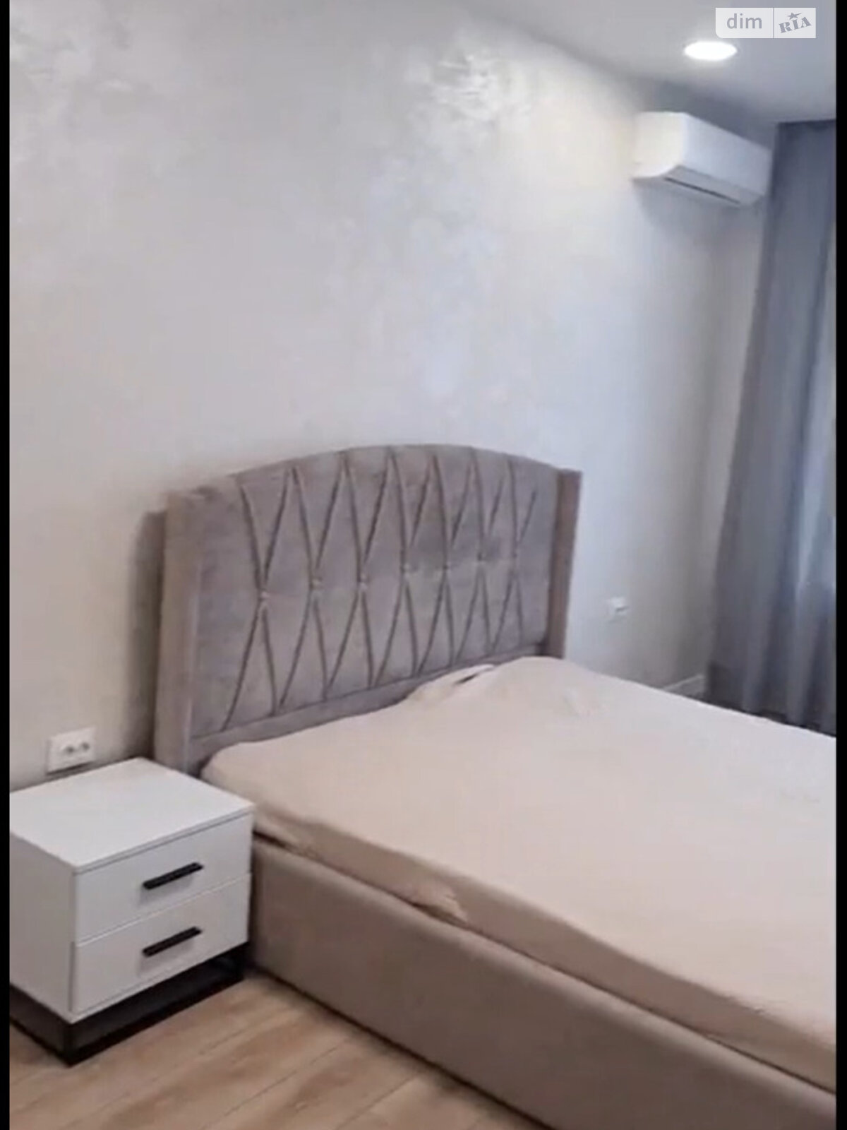 однокомнатная квартира в Киеве, район Никольская Слободка, на ул. Никольско-Слободская 8 в аренду на долгий срок помесячно фото 1