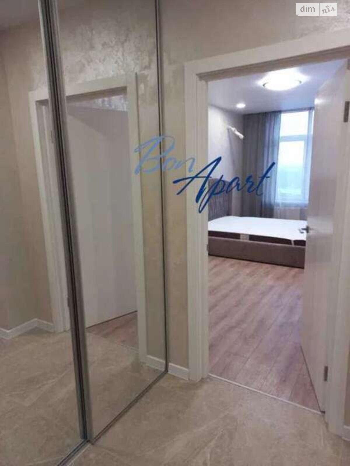 однокомнатная квартира в Киеве, район Никольская Слободка, на ул. Никольско-Слободская 8 в аренду на долгий срок помесячно фото 1