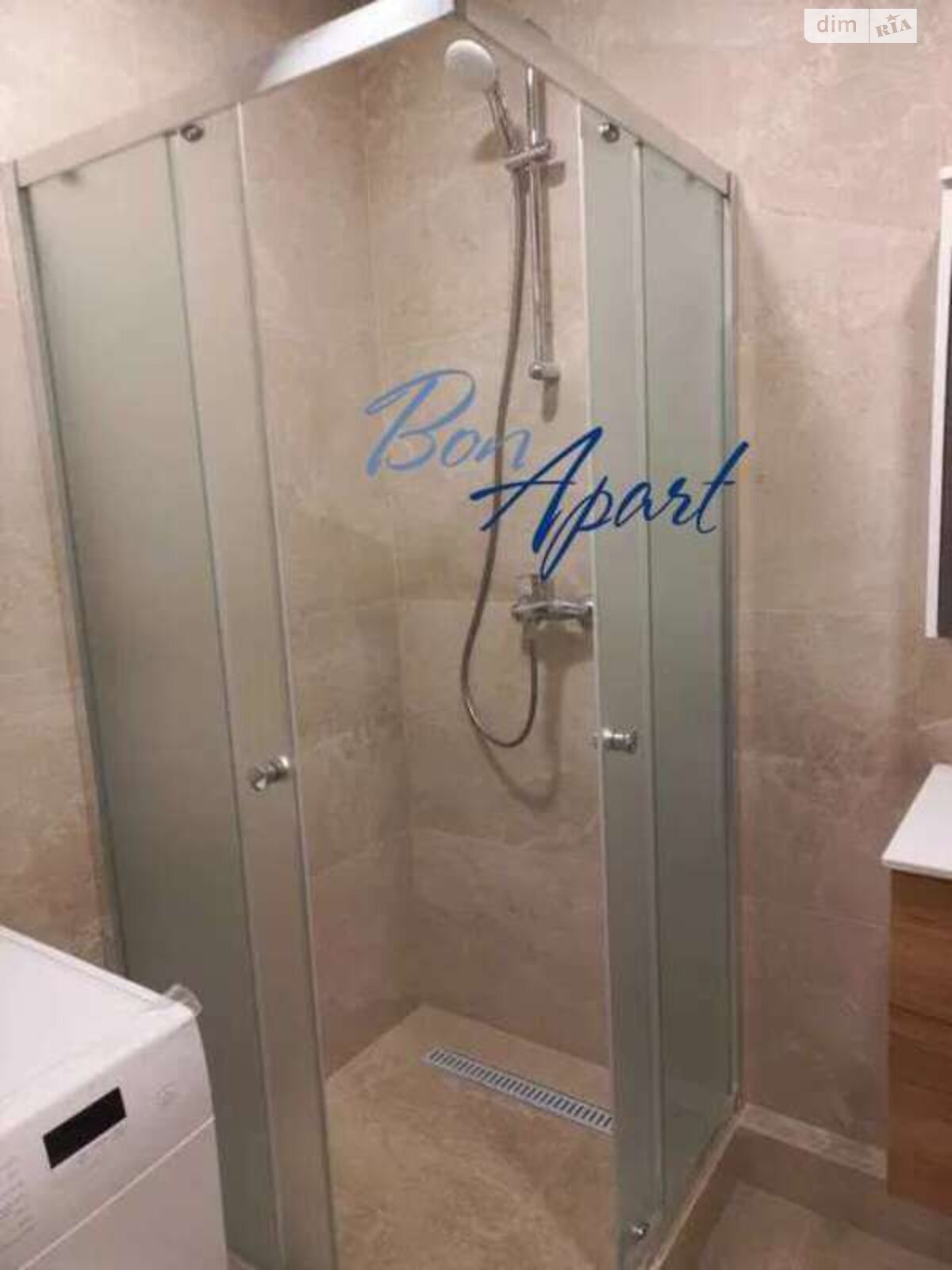 однокомнатная квартира в Киеве, район Никольская Слободка, на ул. Никольско-Слободская 8 в аренду на долгий срок помесячно фото 1