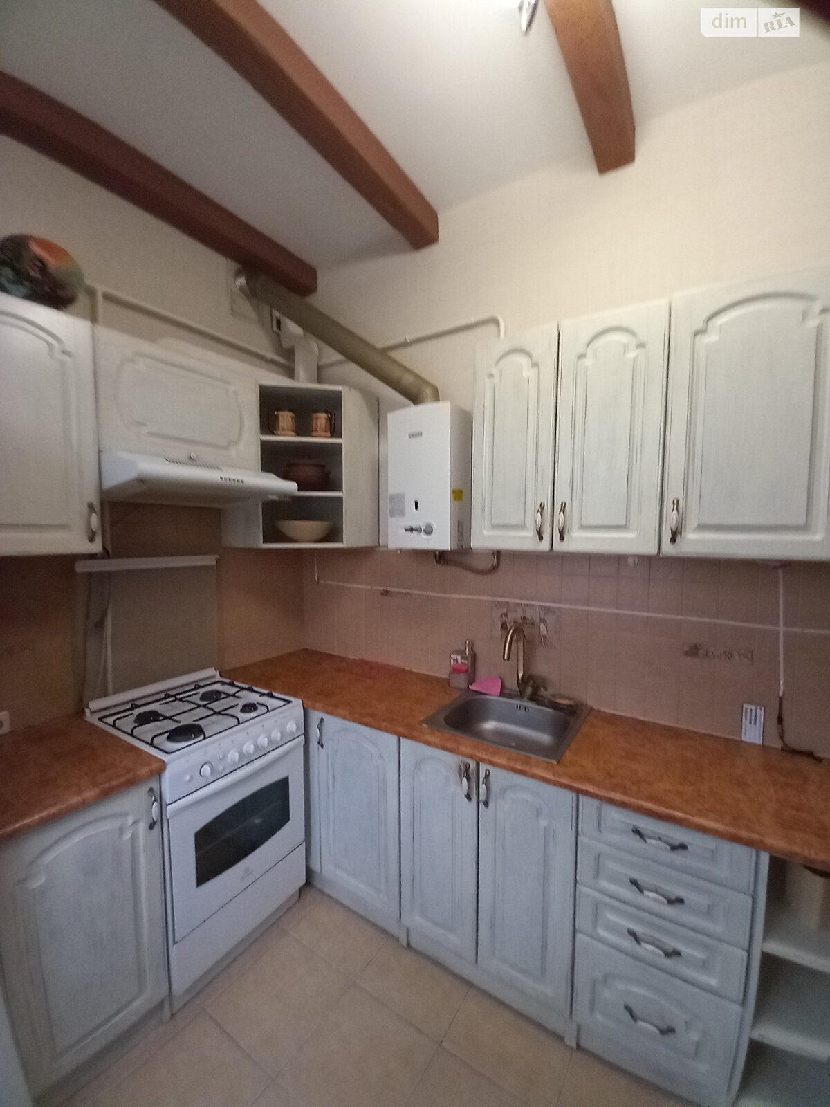 двухкомнатная квартира в Киеве, район Нивки, на ул. Черняховского 12 в аренду на долгий срок помесячно фото 1