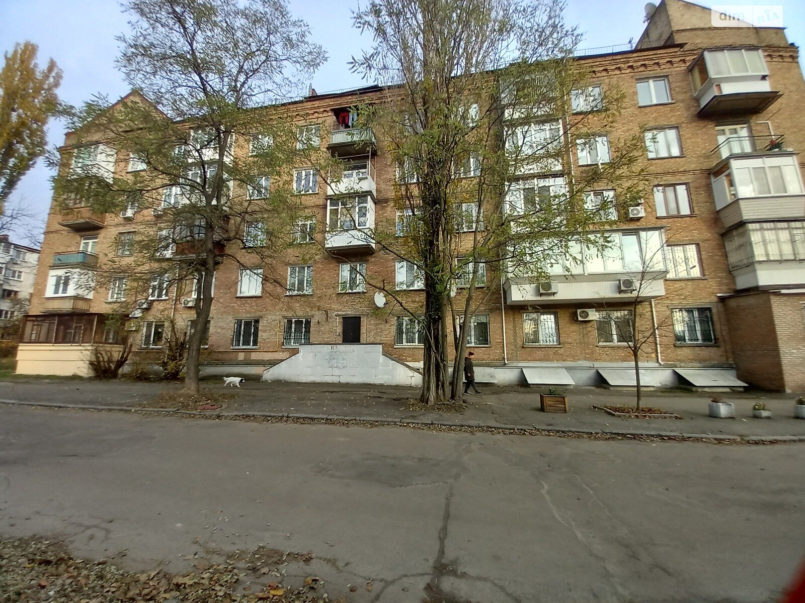 двухкомнатная квартира в Киеве, район Нивки, на ул. Черняховского 12 в аренду на долгий срок помесячно фото 1