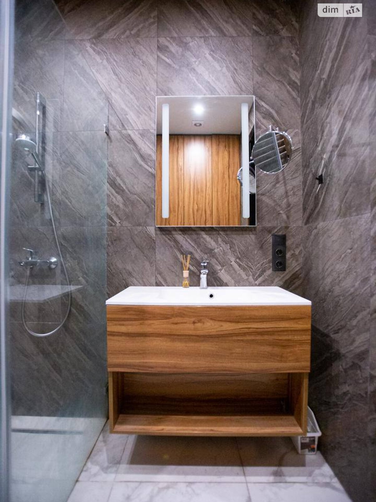 двухкомнатная квартира с мебелью в Киеве, район Нивки, на ул. Даниила Щербаковского 52 в аренду на долгий срок помесячно фото 1 двухкомнатная квартира с мебелью в Киеве, район Нивки, на ул. Даниила Щербаковского 52 в аренду на долгий срок помесячно фото 1