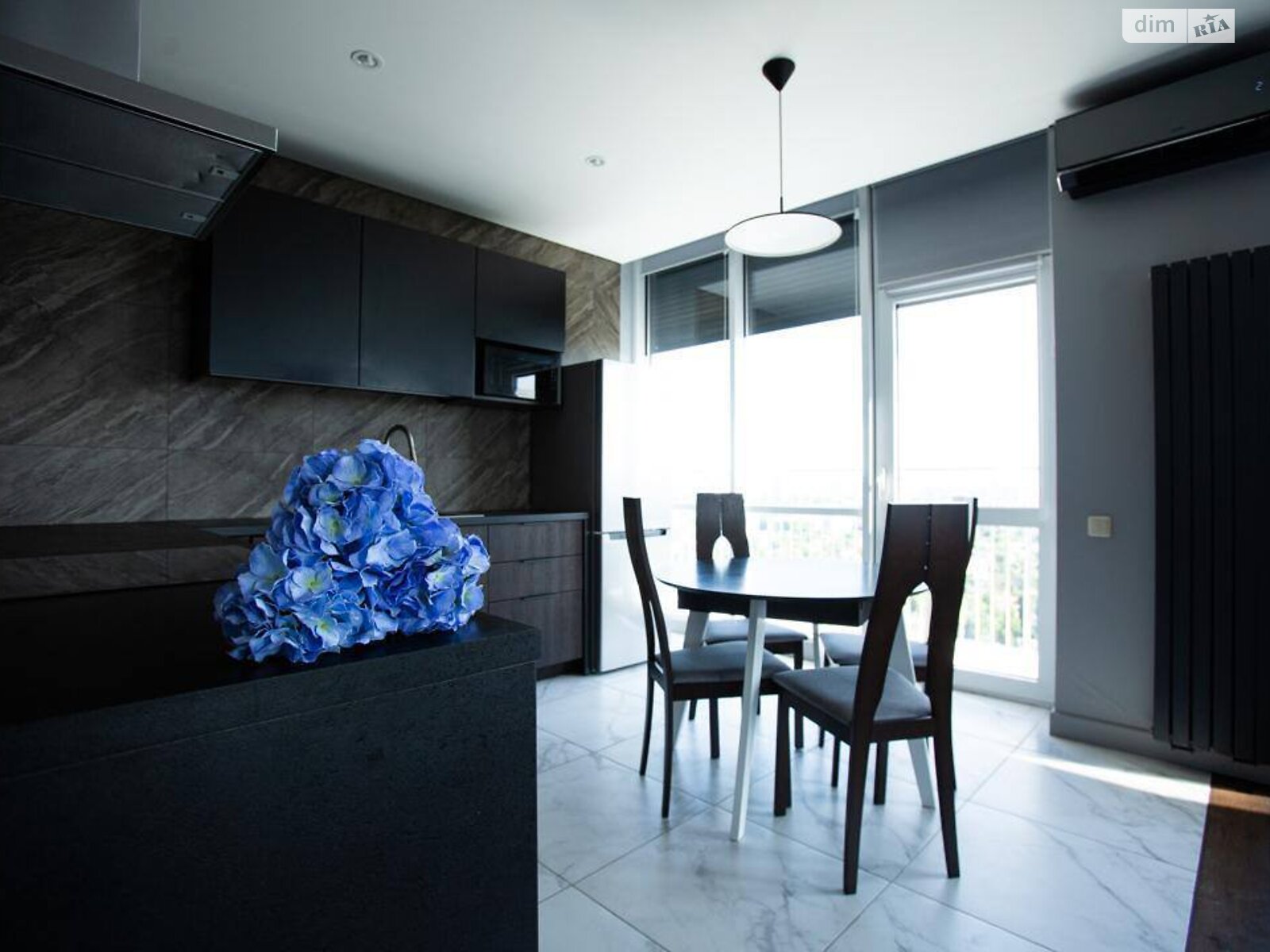 двухкомнатная квартира с мебелью в Киеве, район Нивки, на ул. Даниила Щербаковского 52 в аренду на долгий срок помесячно фото 1 двухкомнатная квартира с мебелью в Киеве, район Нивки, на ул. Даниила Щербаковского 52 в аренду на долгий срок помесячно фото 1