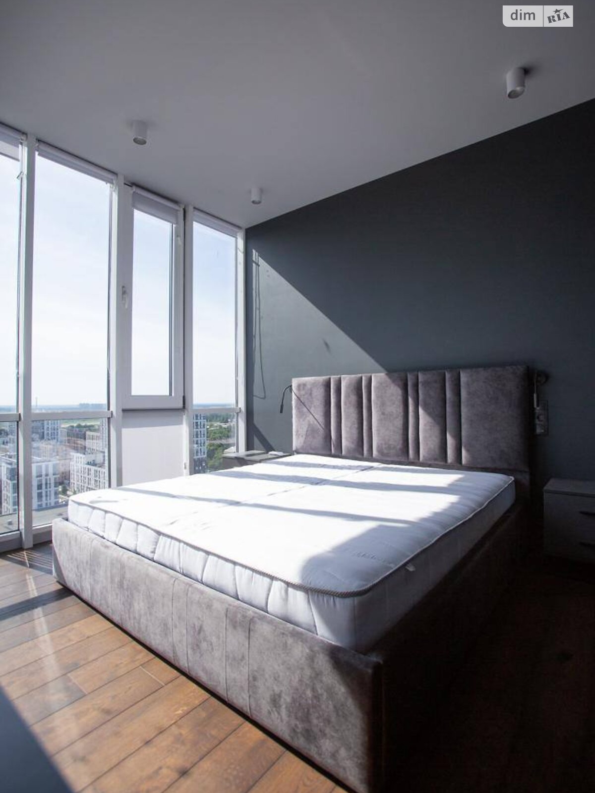 двухкомнатная квартира с мебелью в Киеве, район Нивки, на ул. Даниила Щербаковского 52 в аренду на долгий срок помесячно фото 1 двухкомнатная квартира с мебелью в Киеве, район Нивки, на ул. Даниила Щербаковского 52 в аренду на долгий срок помесячно фото 1