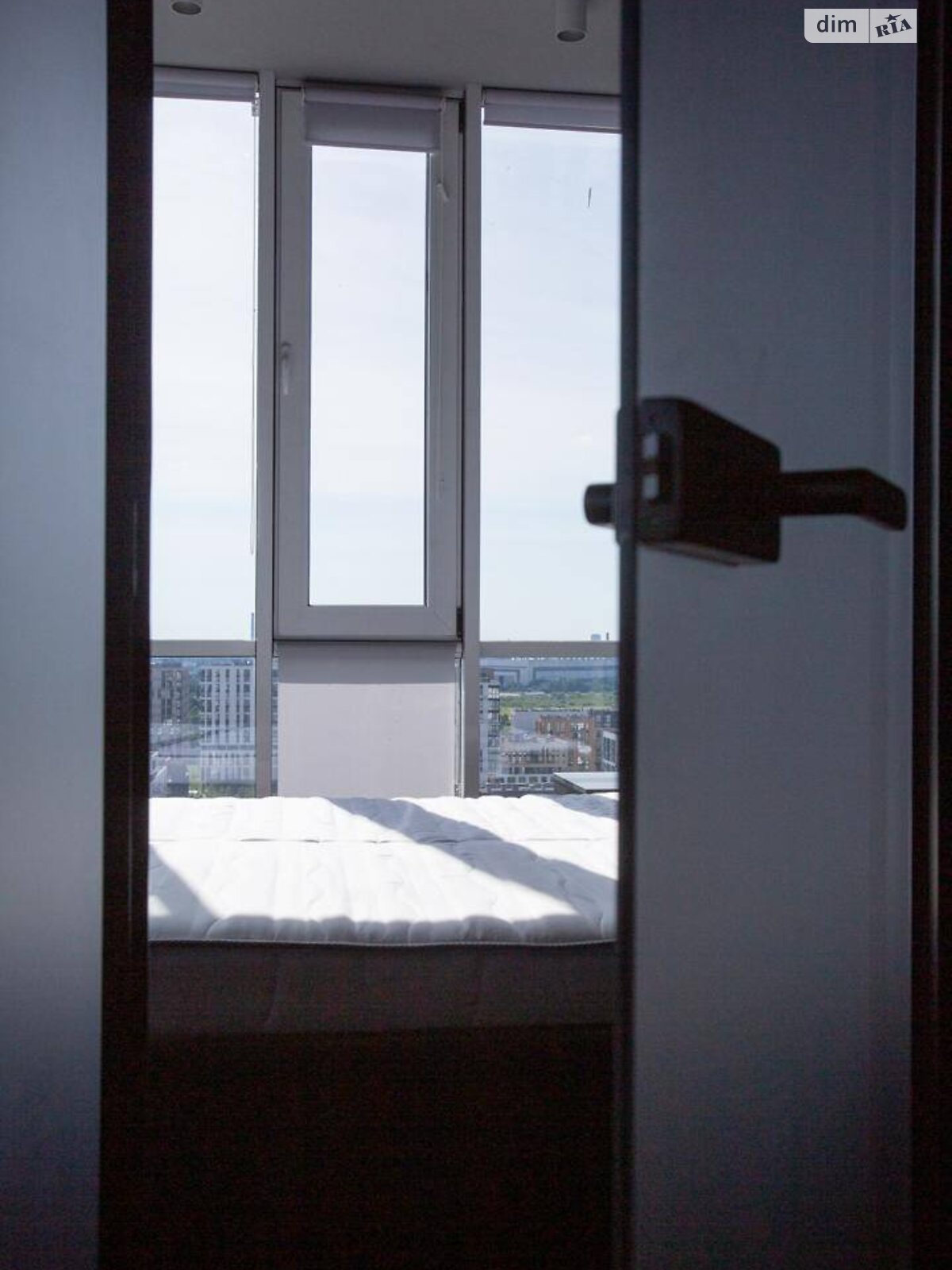 двухкомнатная квартира с мебелью в Киеве, район Нивки, на ул. Даниила Щербаковского 52 в аренду на долгий срок помесячно фото 1 двухкомнатная квартира с мебелью в Киеве, район Нивки, на ул. Даниила Щербаковского 52 в аренду на долгий срок помесячно фото 1