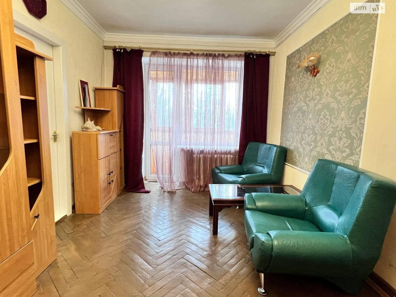 трикімнатна квартира в Києві, район Нивки, на вул. Естонська 5 в довготривалу оренду помісячно фото 1 трикімнатна квартира в Києві, район Нивки, на вул. Естонська 5 в довготривалу оренду помісячно фото 1