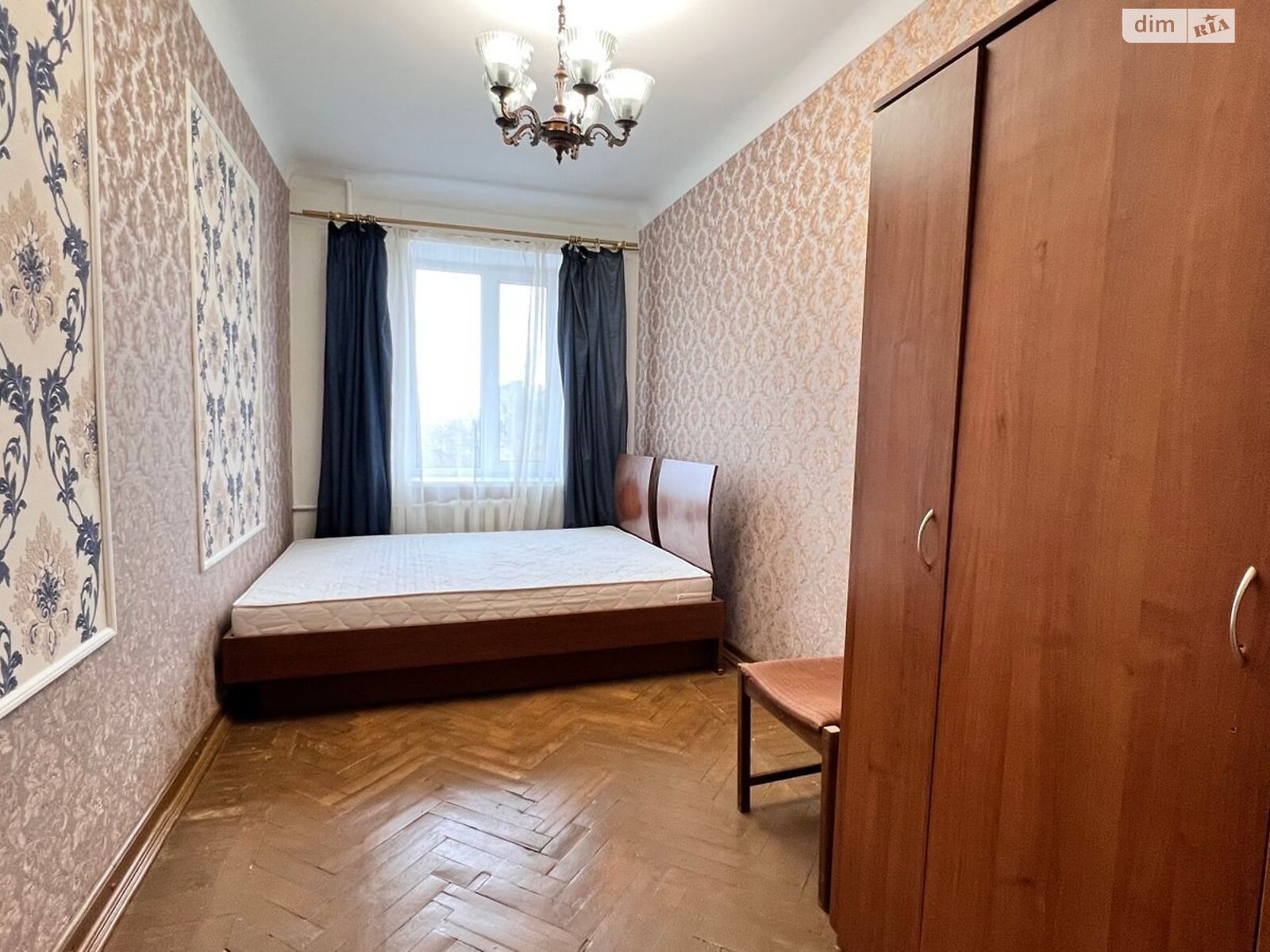 трикімнатна квартира в Києві, район Нивки, на вул. Естонська 5 в довготривалу оренду помісячно фото 1 трикімнатна квартира в Києві, район Нивки, на вул. Естонська 5 в довготривалу оренду помісячно фото 1