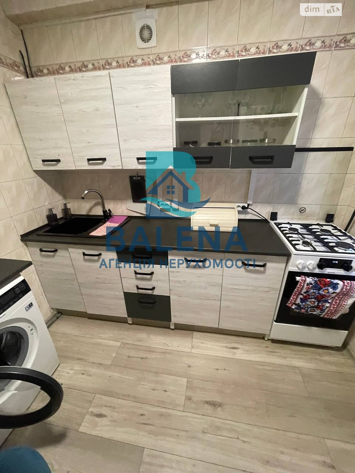 двокімнатна квартира з ремонтом в Києві, район Нивки, на вул. Івана Виговського 11 в довготривалу оренду помісячно фото 1 двокімнатна квартира з ремонтом в Києві, район Нивки, на вул. Івана Виговського 11 в довготривалу оренду помісячно фото 1