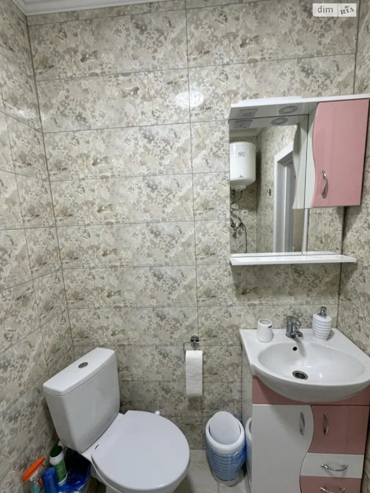 однокімнатна квартира в Києві, район Нивки, на вул. Магістральна 33 в довготривалу оренду помісячно фото 1 однокімнатна квартира в Києві, район Нивки, на вул. Магістральна 33 в довготривалу оренду помісячно фото 1