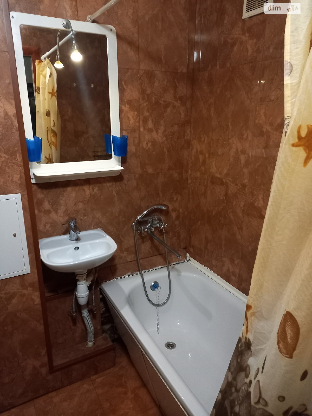 двокімнатна квартира в Києві, район Нивки, на вул. Мрії 28 в довготривалу оренду помісячно фото 1
