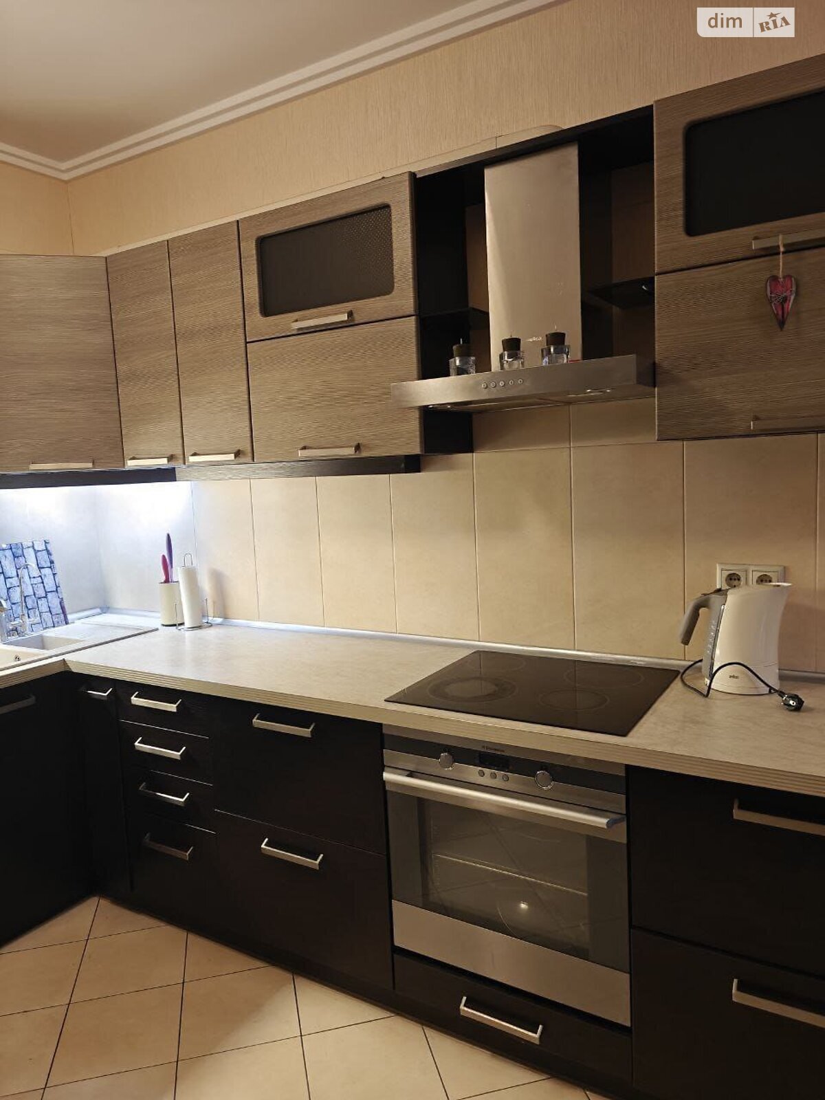 однокімнатна квартира в Києві, район Нова Дарниця, на вул. Бориспільська 12В в довготривалу оренду помісячно фото 1