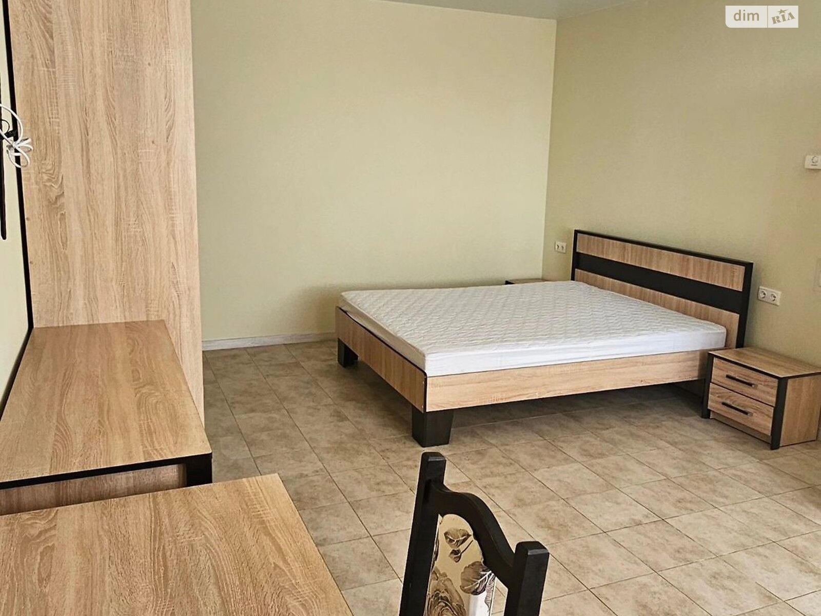 однокомнатная квартира в Киеве, район Новая Дарница, на ул. Павла Чубинского 4А в аренду на долгий срок помесячно фото 1 однокомнатная квартира в Киеве, район Новая Дарница, на ул. Павла Чубинского 4А в аренду на долгий срок помесячно фото 1