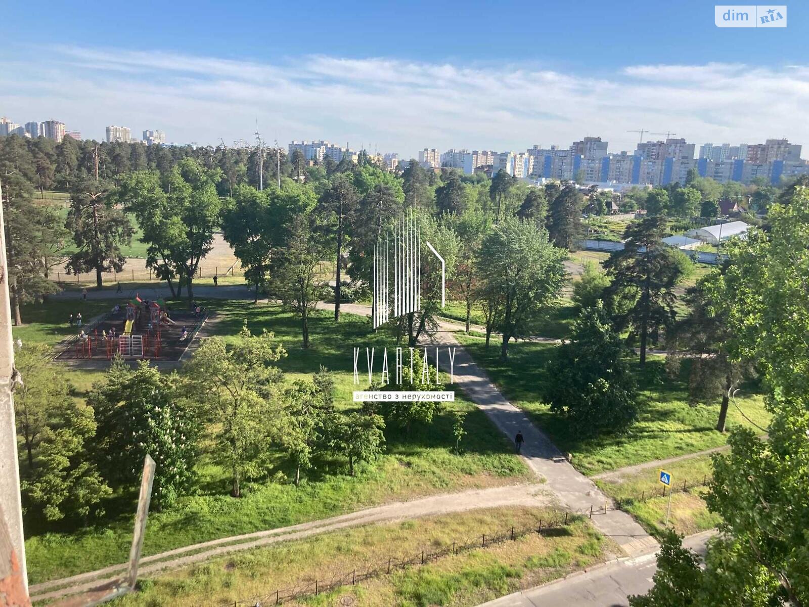 трехкомнатная квартира в Киеве, район Новая Дарница, на ул. Санаторная 27 в аренду на долгий срок помесячно фото 1 трехкомнатная квартира в Киеве, район Новая Дарница, на ул. Санаторная 27 в аренду на долгий срок помесячно фото 1