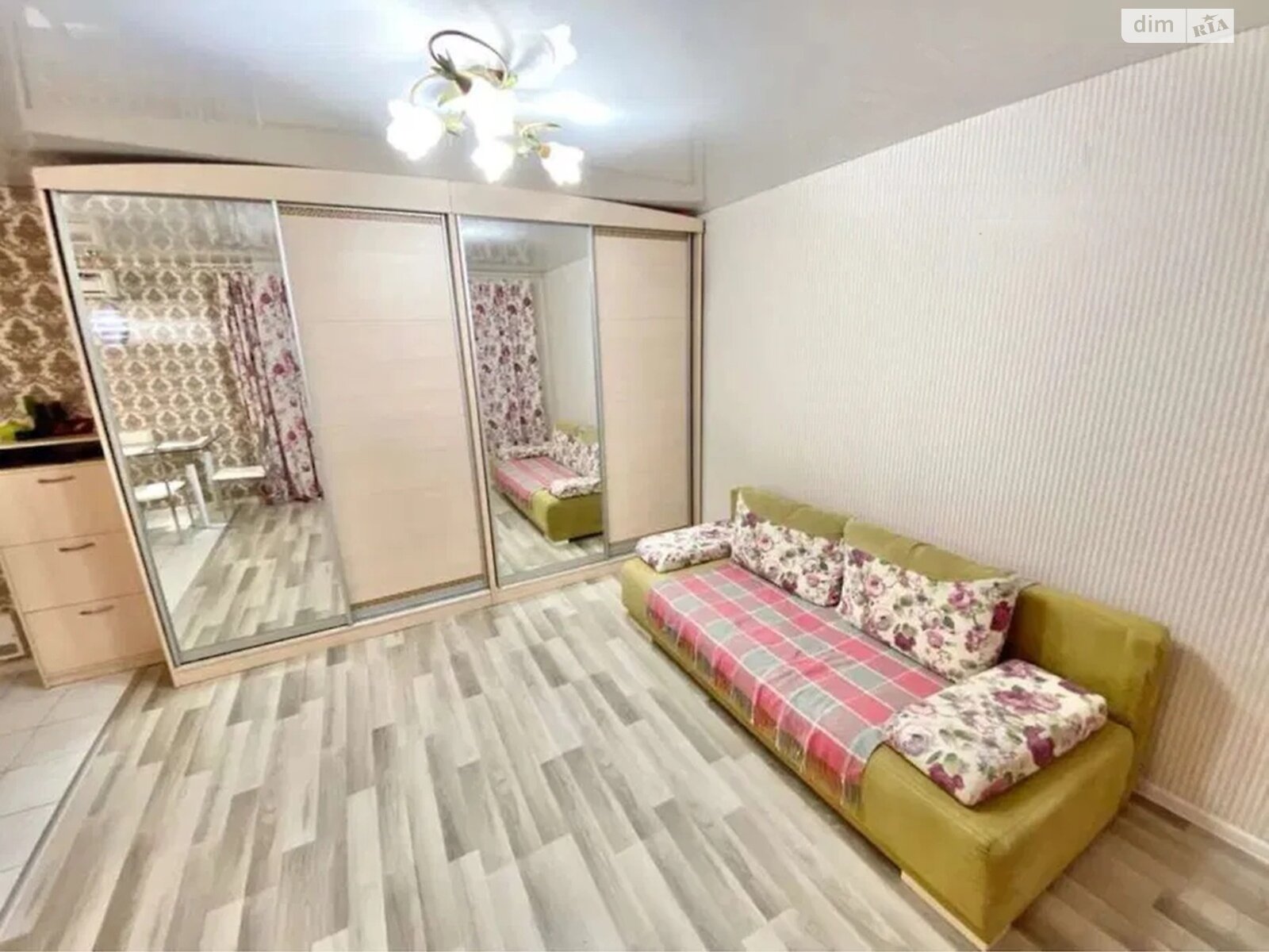 однокімнатна квартира в Києві, район Дарницький, на вул. Волго-Донська 66 в довготривалу оренду помісячно фото 1 однокімнатна квартира в Києві, район Дарницький, на вул. Волго-Донська 66 в довготривалу оренду помісячно фото 1