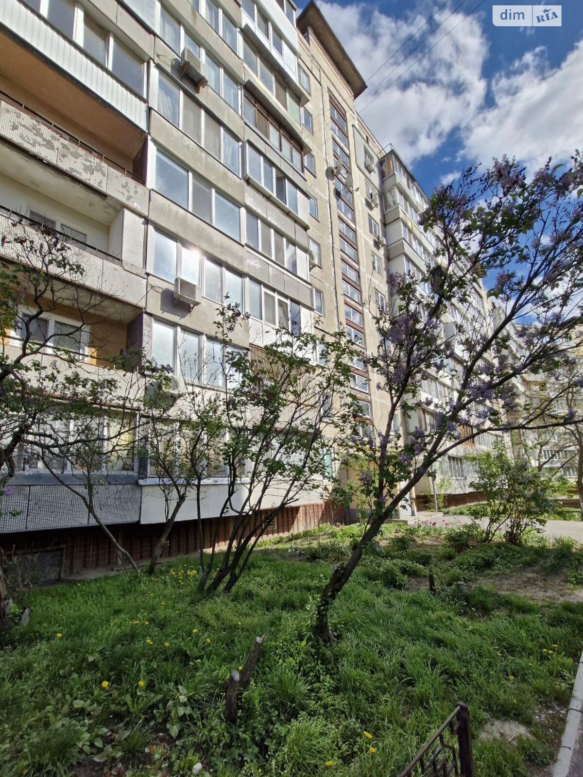 двокімнатна квартира без меблів в Києві, район Новобіличі, на вул. Академіка Булаховського 30 в довготривалу оренду помісячно фото 1 двокімнатна квартира без меблів в Києві, район Новобіличі, на вул. Академіка Булаховського 30 в довготривалу оренду помісячно фото 1