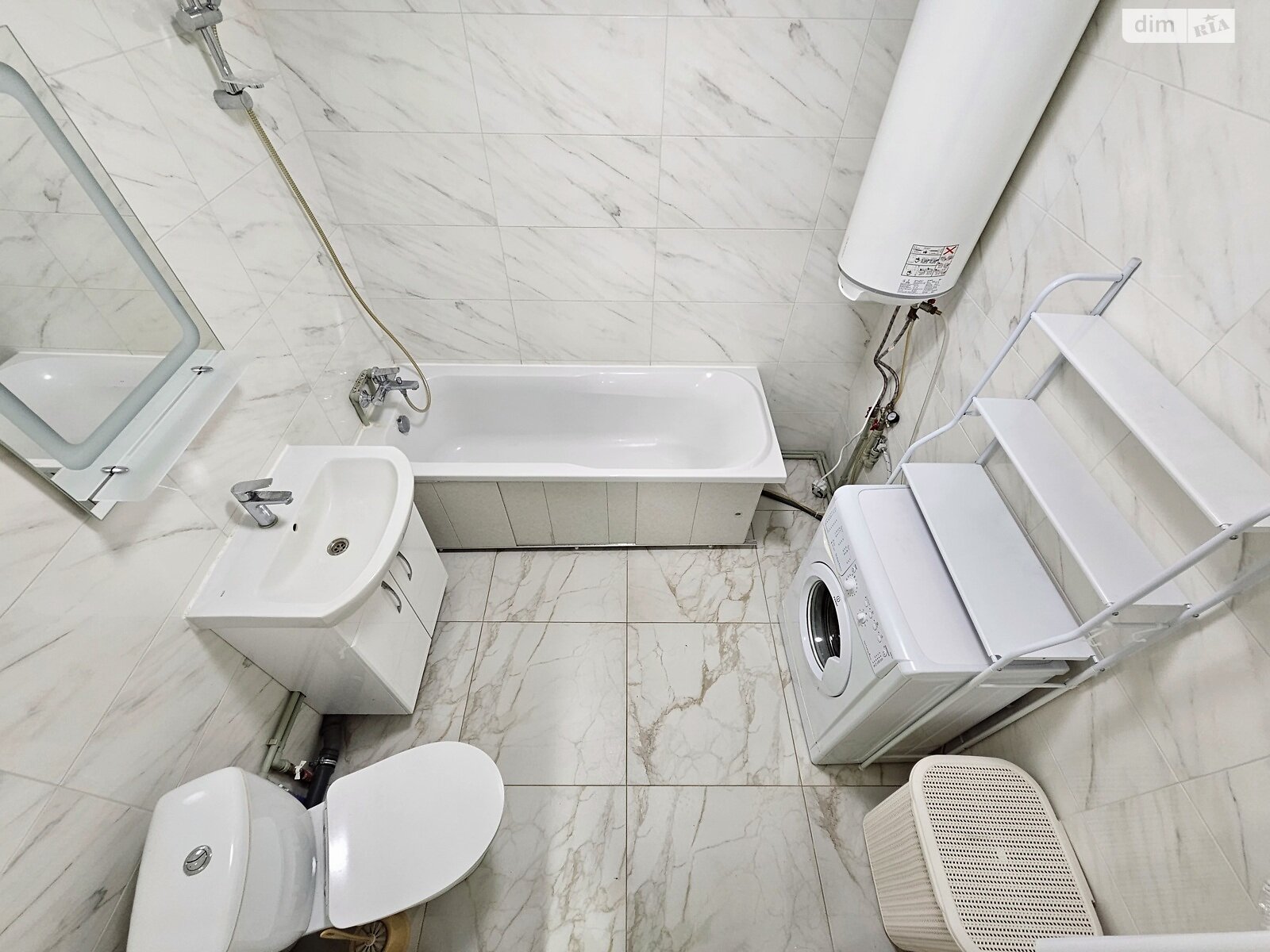 однокімнатна квартира в Києві, район Новобіличі, на вул. Олега Мудрака 1Б в довготривалу оренду помісячно фото 1 однокімнатна квартира в Києві, район Новобіличі, на вул. Олега Мудрака 1Б в довготривалу оренду помісячно фото 1