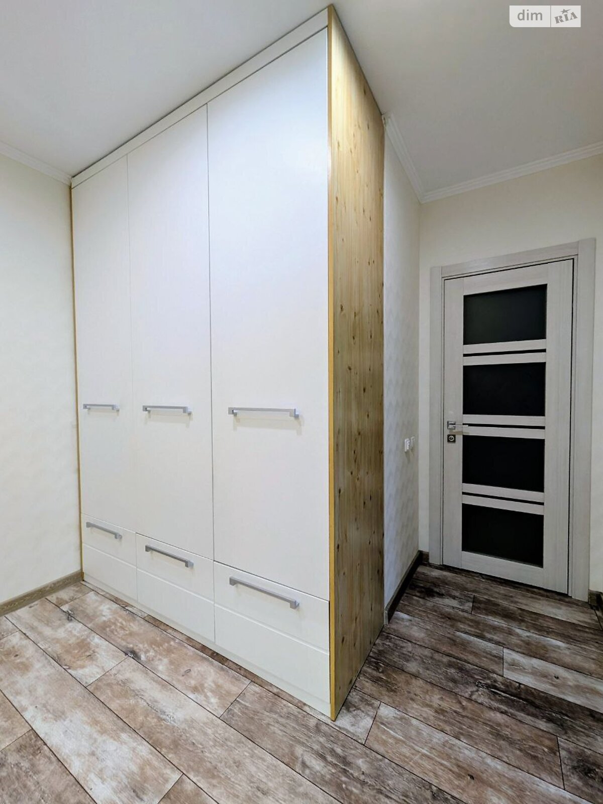 однокімнатна квартира в Києві, район Нова забудова, на вул. Антоновича 74 в довготривалу оренду помісячно фото 1 однокімнатна квартира в Києві, район Нова забудова, на вул. Антоновича 74 в довготривалу оренду помісячно фото 1