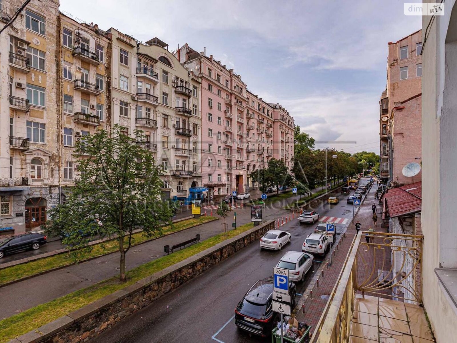 трехкомнатная квартира в Киеве, район Новое строение, на ул. Антоновича 9 в аренду на долгий срок помесячно фото 1 трехкомнатная квартира в Киеве, район Новое строение, на ул. Антоновича 9 в аренду на долгий срок помесячно фото 1