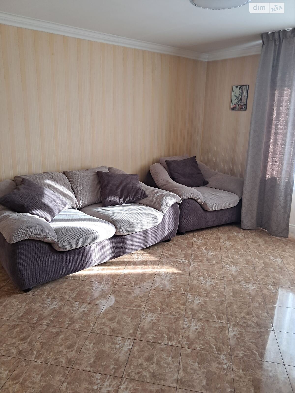 двухкомнатная квартира в Киеве, район Новое строение, на ул. Антоновича 165 в аренду на долгий срок помесячно фото 1 двухкомнатная квартира в Киеве, район Новое строение, на ул. Антоновича 165 в аренду на долгий срок помесячно фото 1