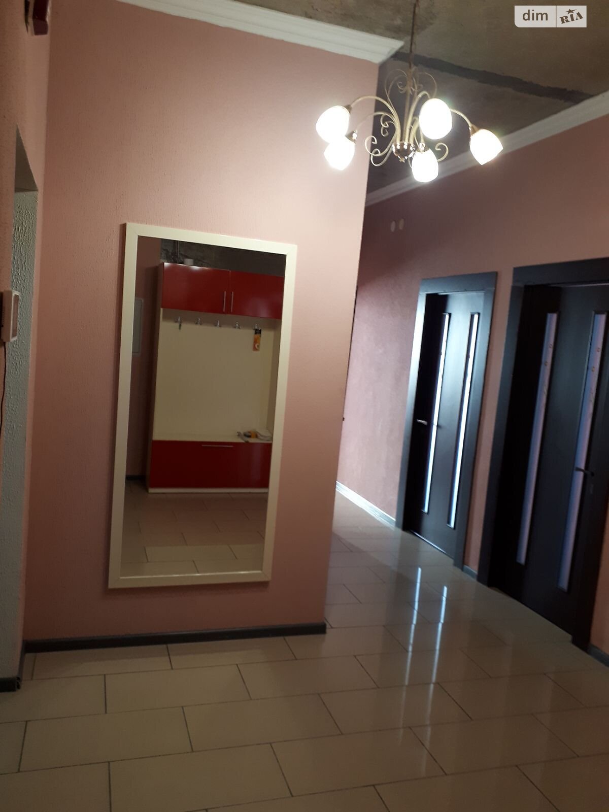 трехкомнатная квартира в Киеве, район Новое строение, на ул. Антоновича 72, кв. 54 в аренду на долгий срок помесячно фото 1 трехкомнатная квартира в Киеве, район Новое строение, на ул. Антоновича 72, кв. 54 в аренду на долгий срок помесячно фото 1